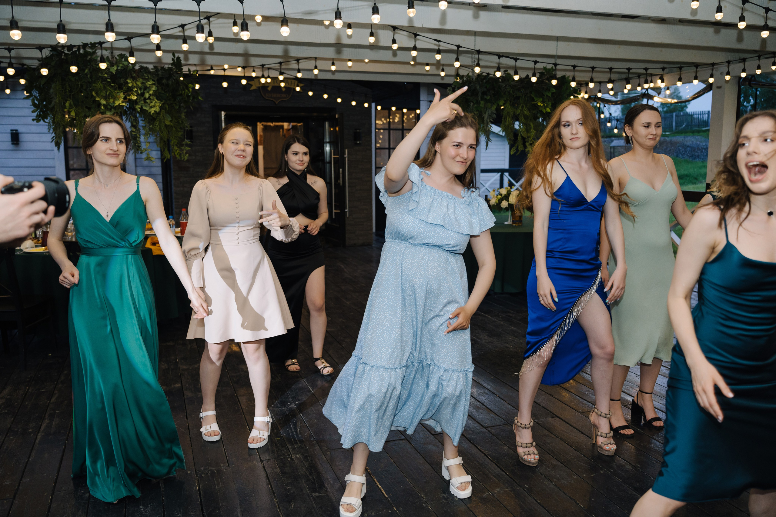 Денис и Вера. Свадебный фотограф Красноярск Вязьминова Мария