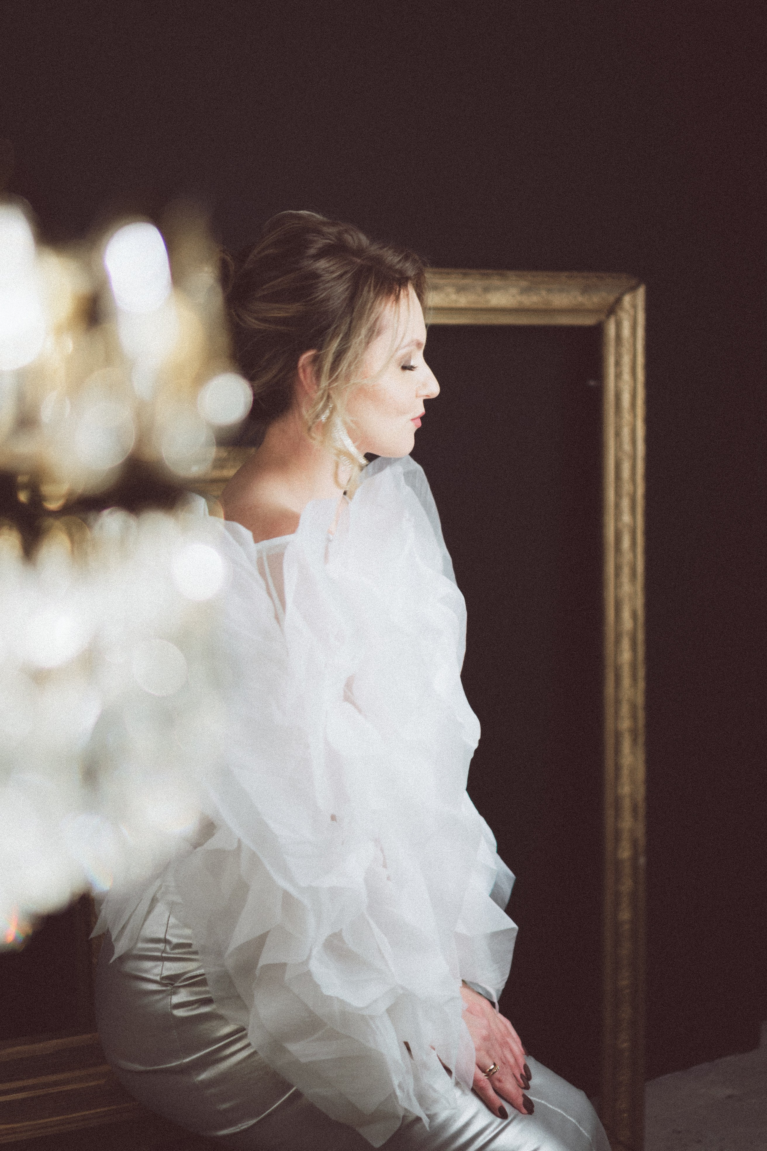 НОВОГОДНЯЯ ФОТОСЕСИИЯ В СТУДИИ ДЛЯ ДЕВУШКИ И ПРОГУЛКА ПО ЧЕРНЫШЕВСКОЙ. Профессиональный фотограф, Санкт-Петербург — Виктория Богомолова