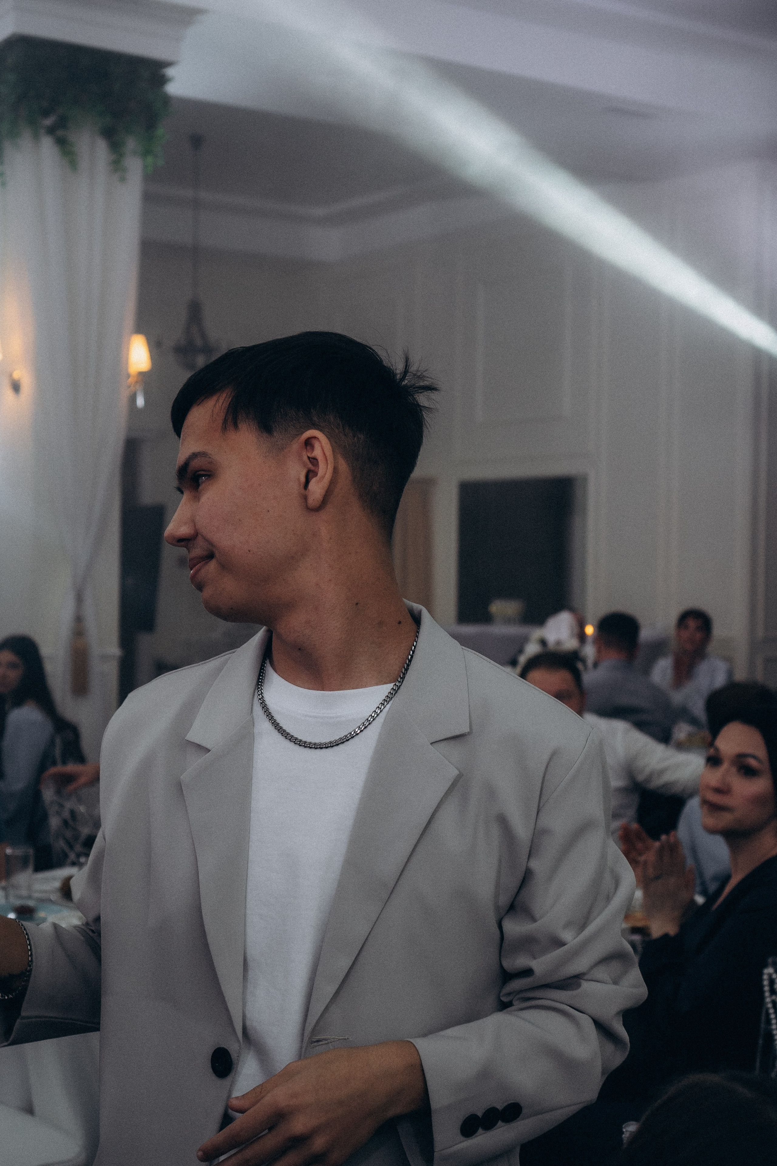 СВАДЕБНАЯ СЬЕМКА СБОРОВ В ОТЕЛЕ И ВЫЕЗД НА ЦЕРЕМОНИЮ (СНЯТО В СИБИРЕ В НИЖНЕВАРТОВСКЕ). Профессиональный фотограф, Санкт-Петербург — Виктория Богомолова