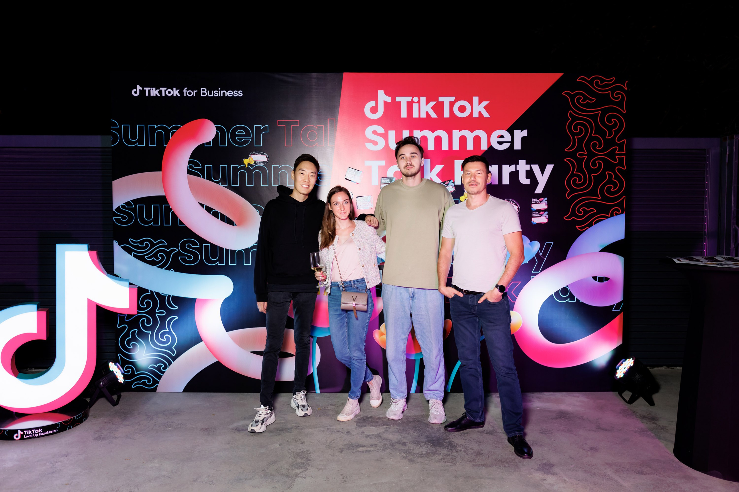 TikTok — Summer Talk Party. Салихов Марат, свадебный и репортажный фотограф в Казани