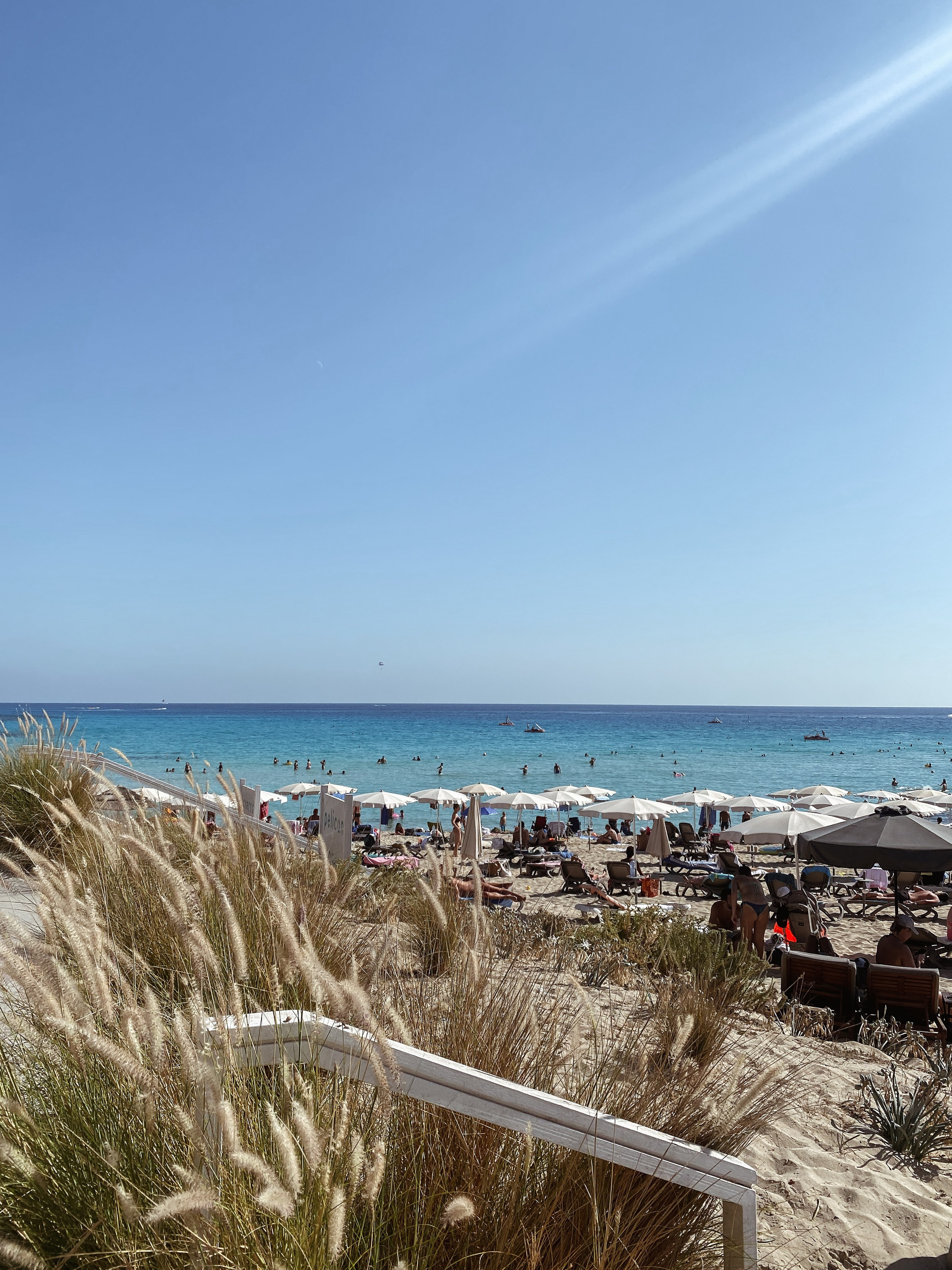 Iphone. Photographer in Turkey — Dari N