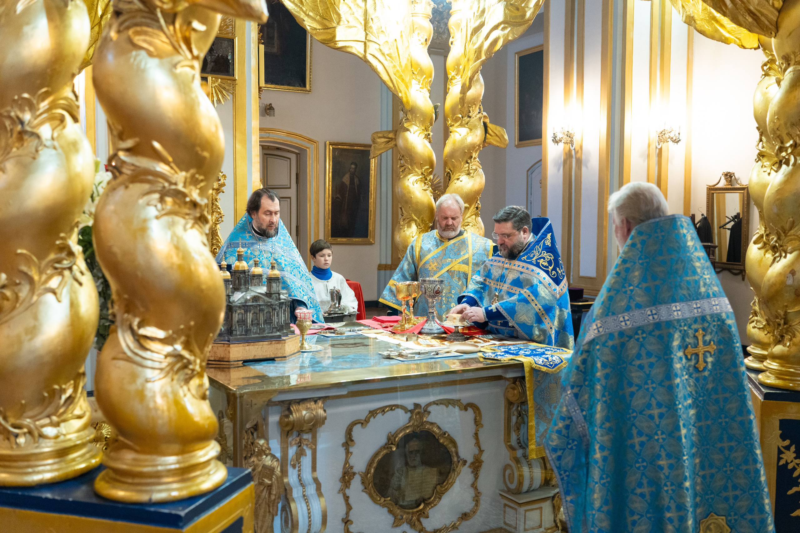 Неделя 26-я по Пятидесятнице. Попразднство Введения. Вмц. Екатерины. НИКОЛО-БОГОЯВЛЕНСКИЙ МОРСКОЙ СОБОР