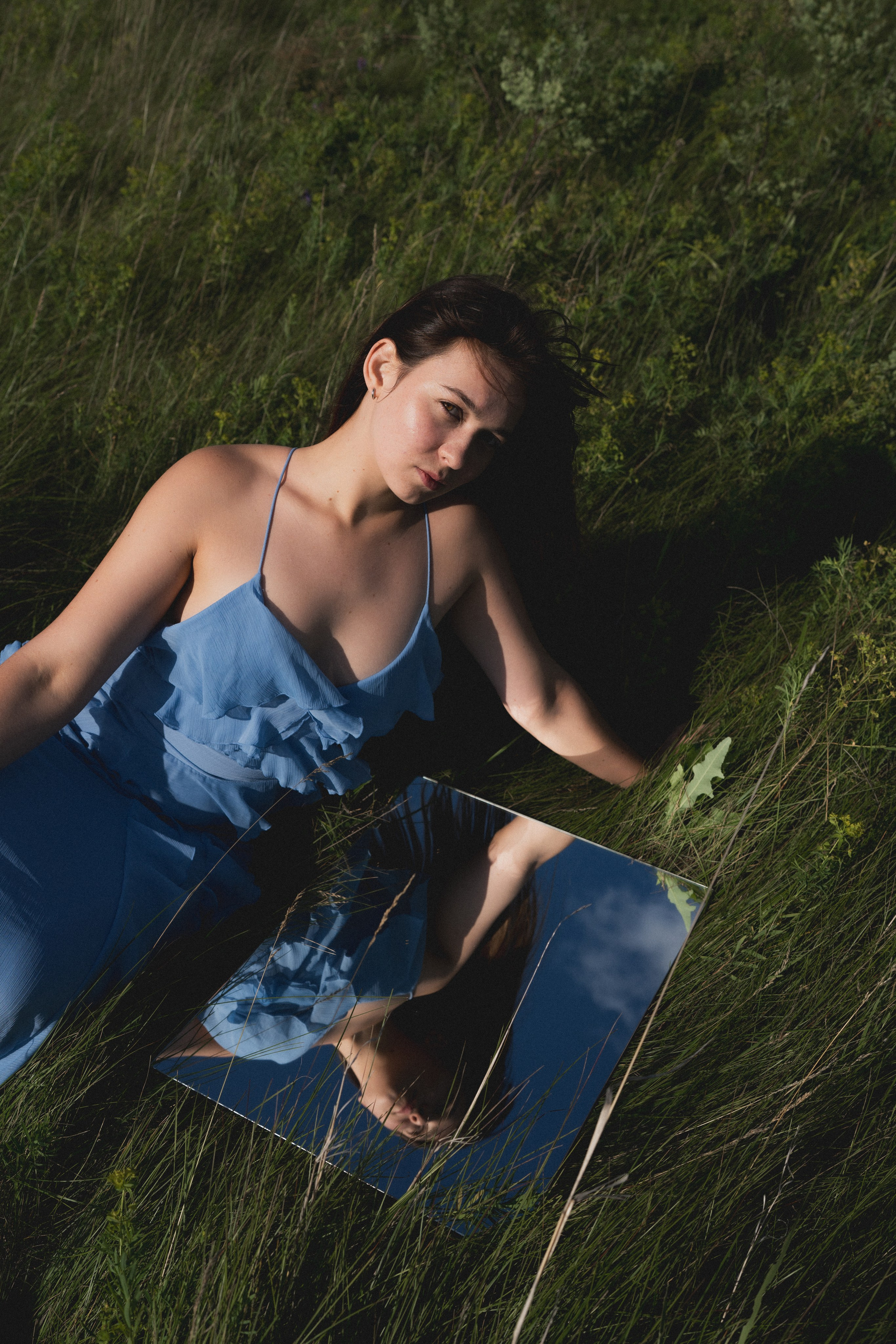 Девушка в платье цвета неба. Индивидуальный фотограф в Красноярске