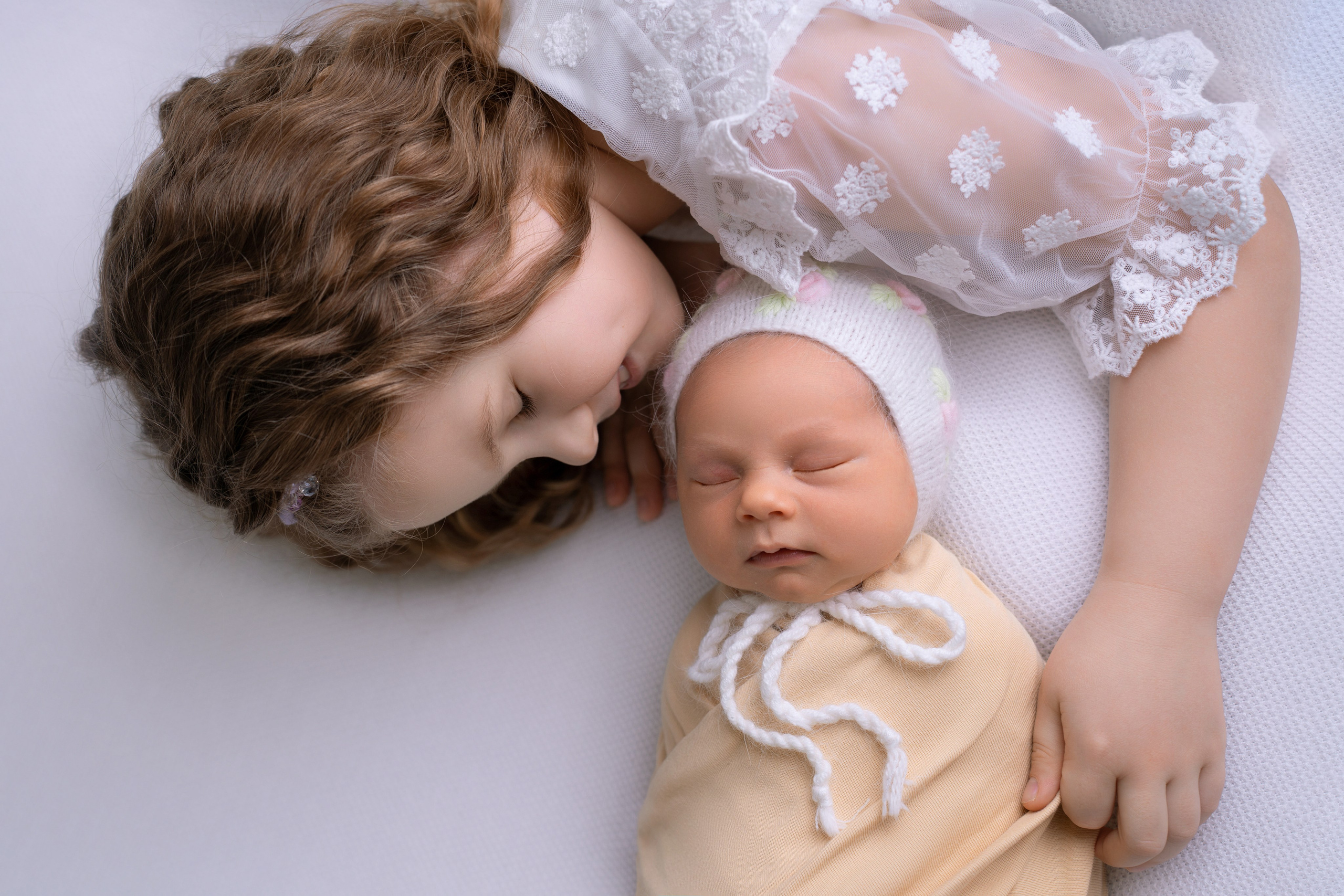 Фото с родителями/Макроснимки. Фотограф новорожденных Оренбург и свадебный фотограф Оренбург