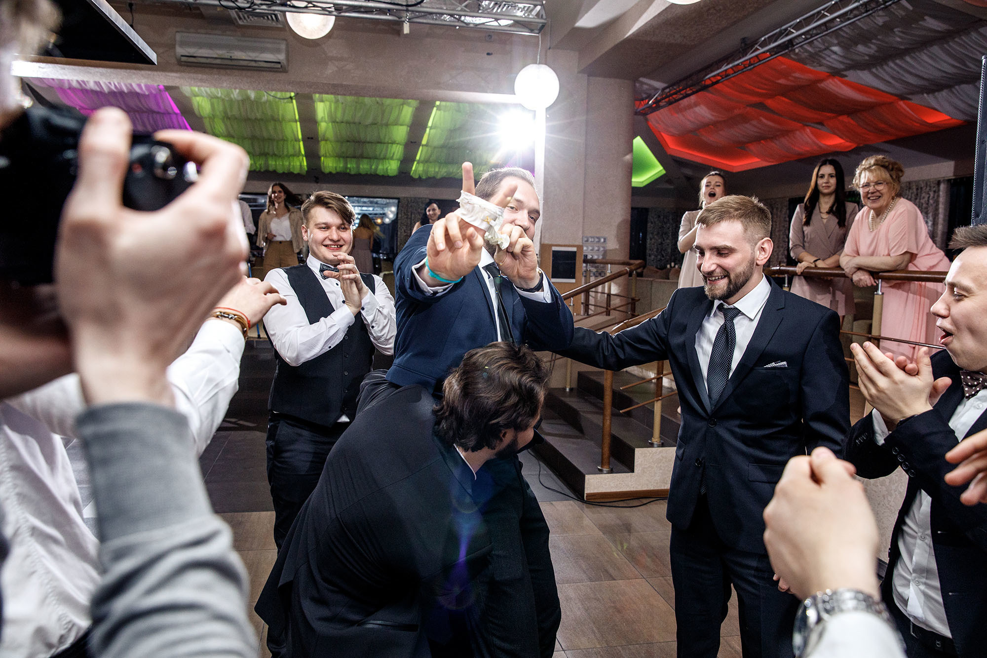 33 килограмма веселья! Егор и Настя. Свадебный фотограф  Байжанов Марат