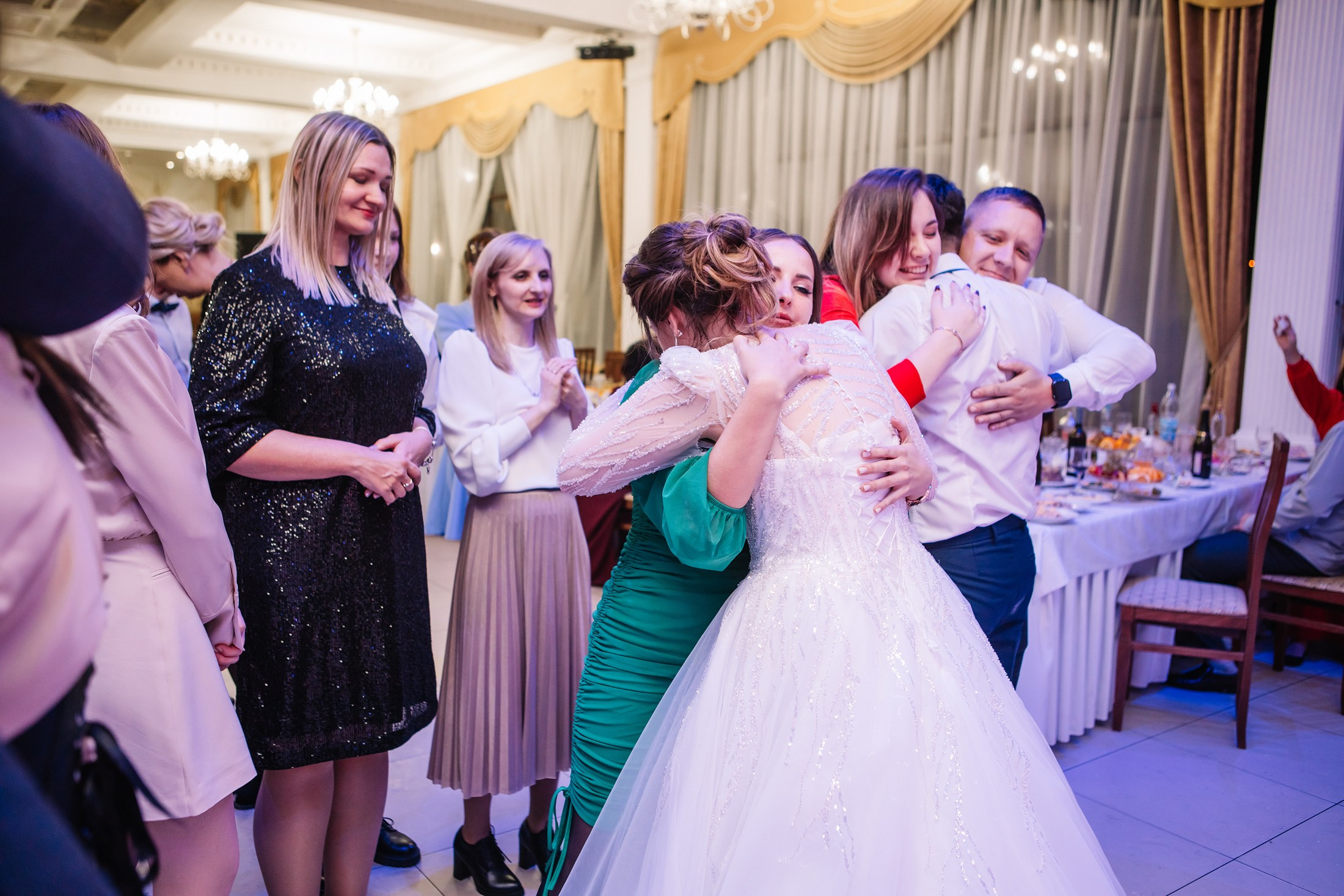 Александр и Мария. Фотографы в городе Волгограде — Людмила Агеева и Алексей Околелов