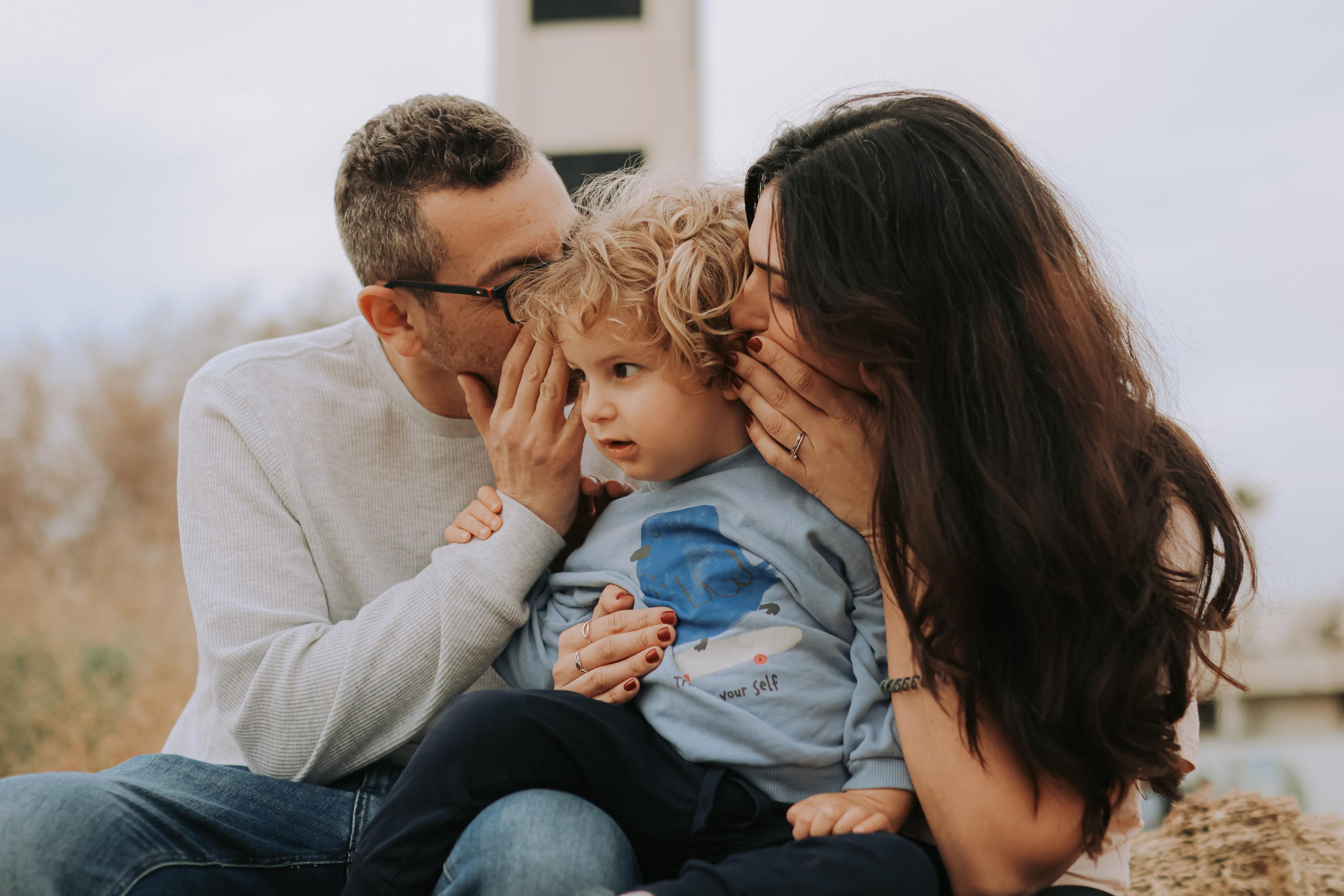 Eithan's family, Tel Aviv | February 2026. Photographer in Israel Alice Milchin