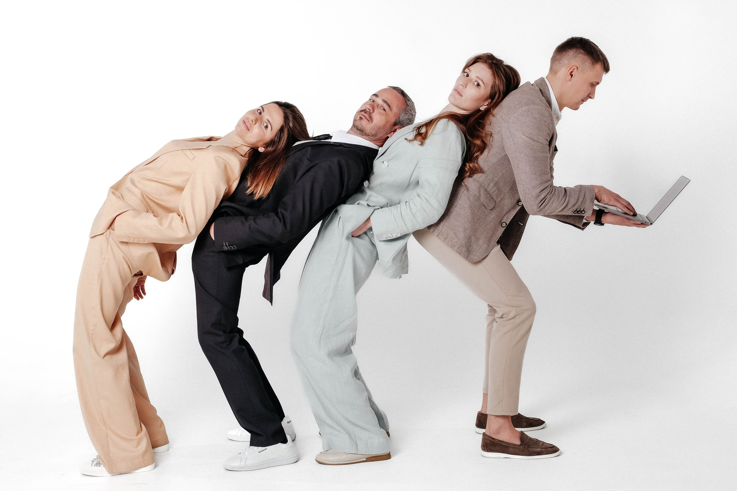 Команда Агентства Недвижимости. Главная