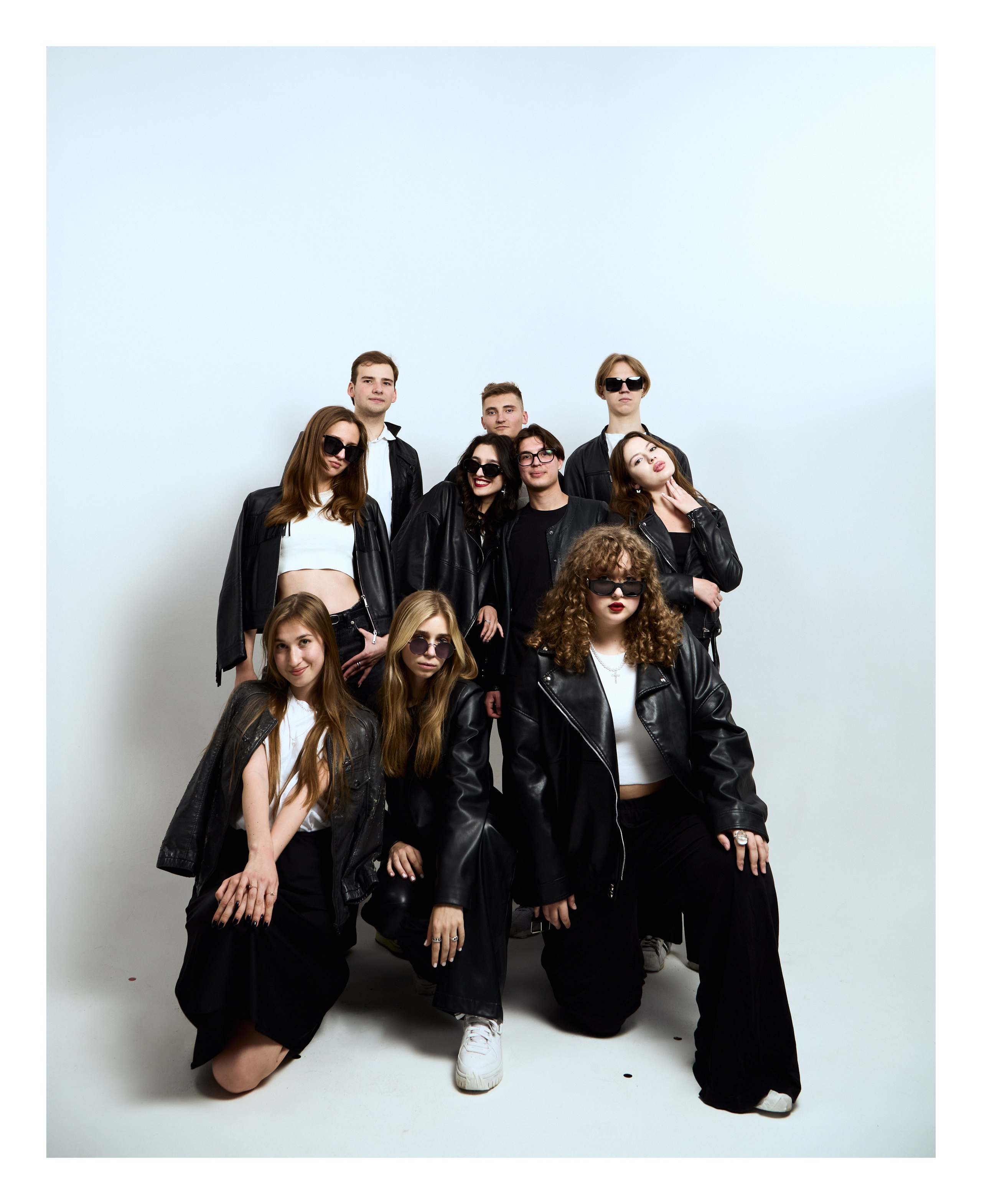 Group. Arina Kharakhashian