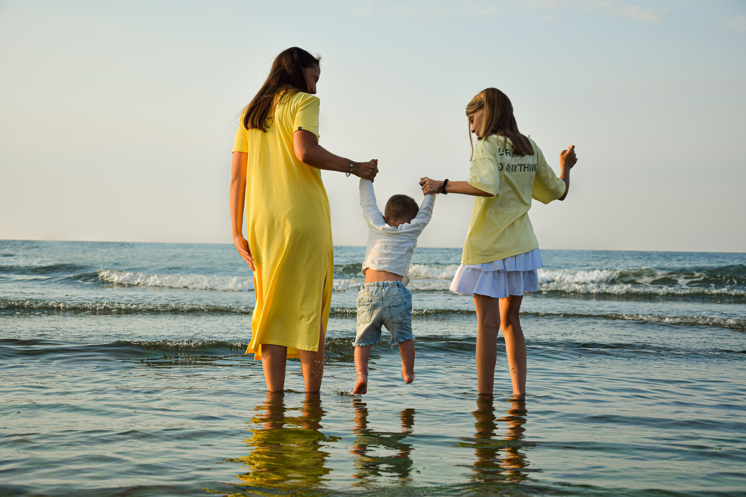 Семейная фотоссесия на берегу Каспийского моря. ASLAN — Индивидуальный фотограф из Питера