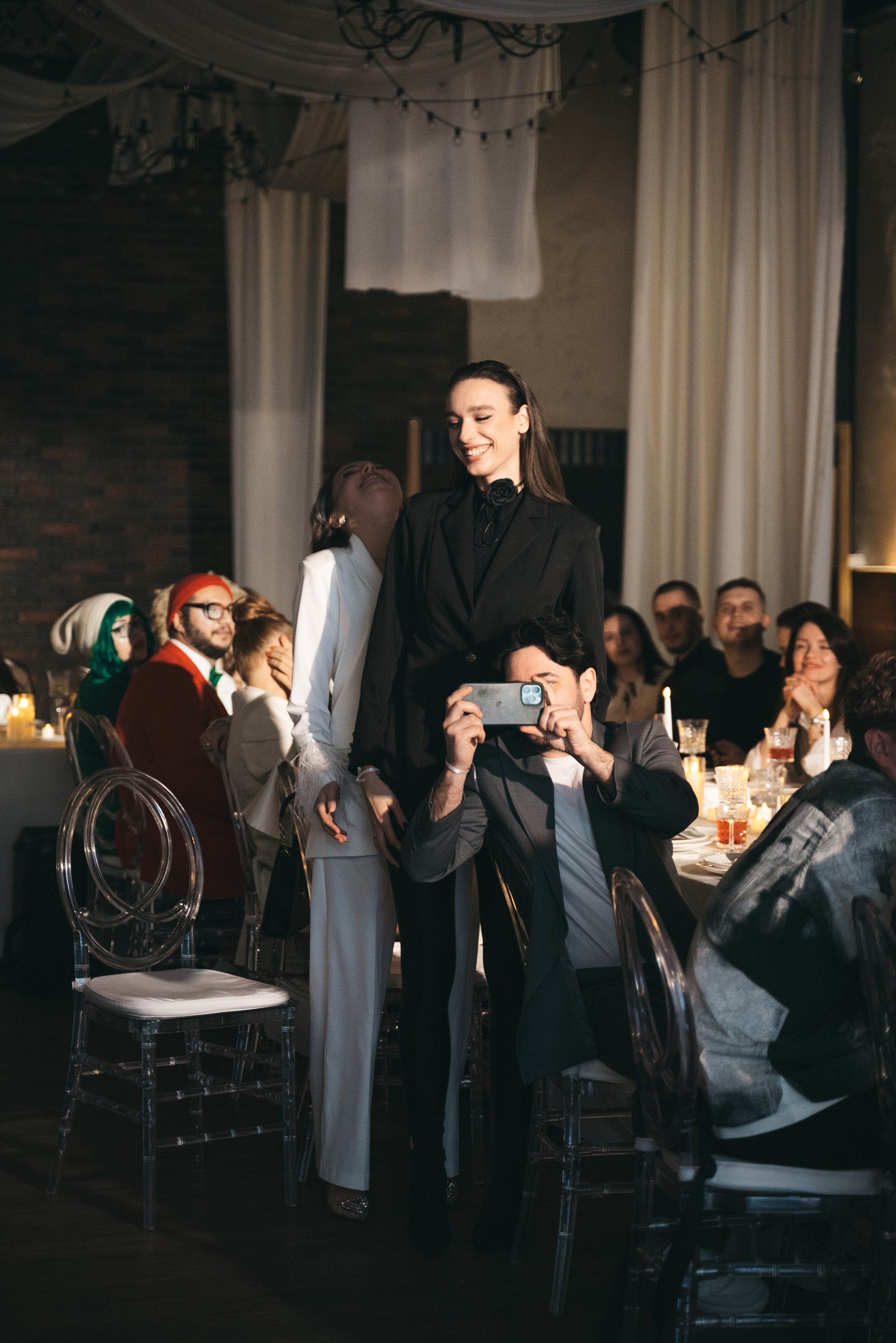 WhiteRoom Pre-wedding. Репортажный и свадебный фотограф в Сургуте