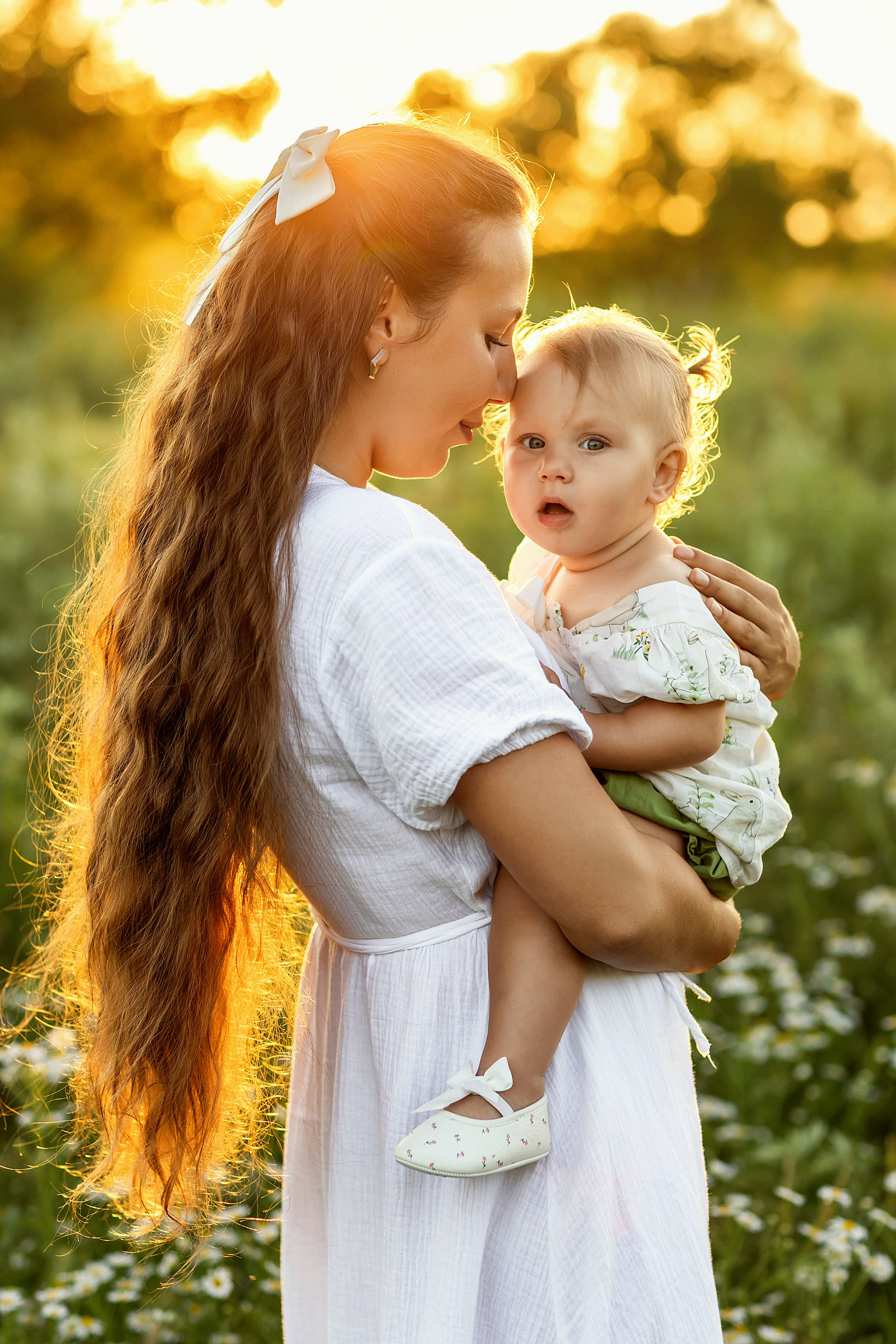 Летняя семейная фотосессия в поле. Детский и семейный фотограф Елена Воропаева