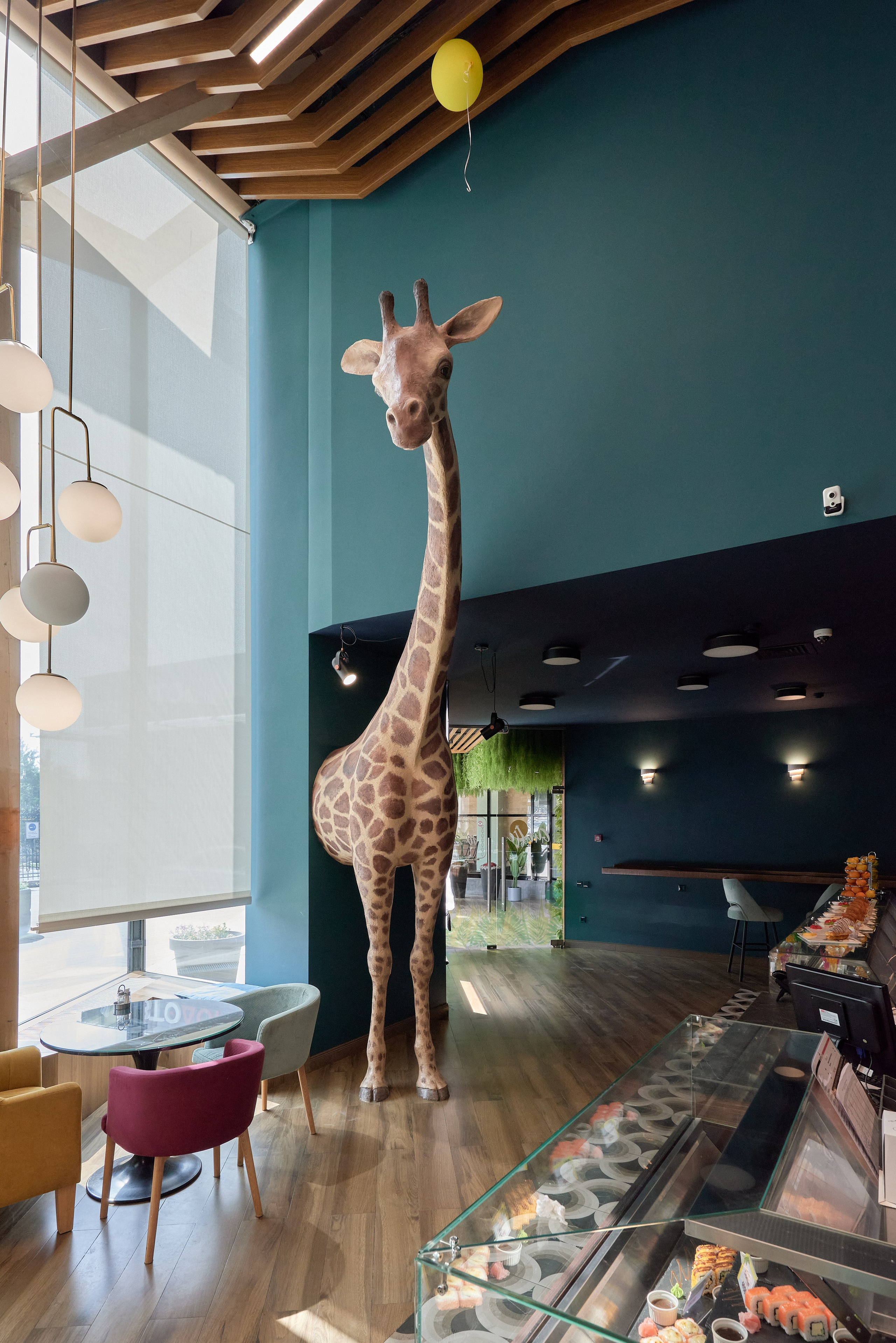Ресторан Жираф, Костанай (Казахстан). Абросимов Лев интерьерный и архитектурный фотограф