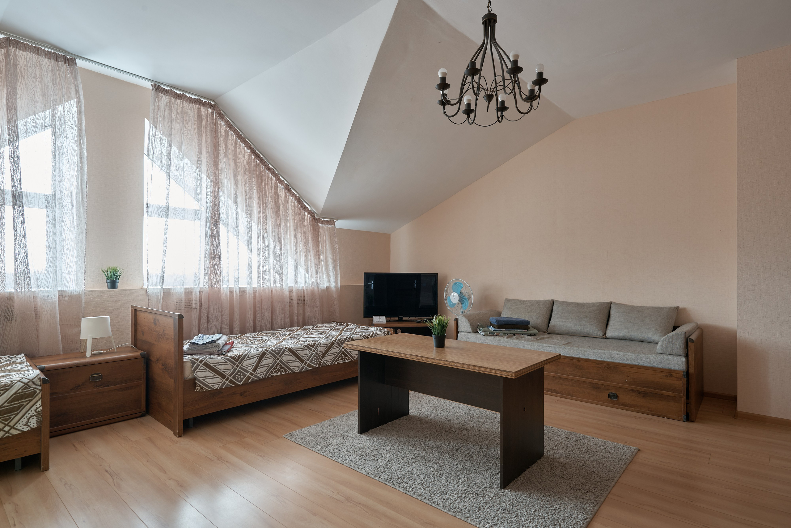 Апартаменты, Монблан, оз. Банное. Абросимов Лев интерьерный и архитектурный фотограф