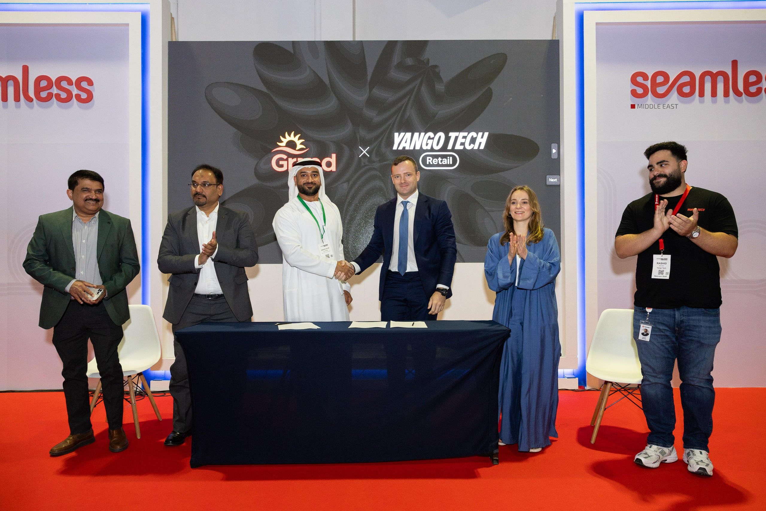 Conferences and expo photoshoot. Professional event photographer Ruslan Davletberdin