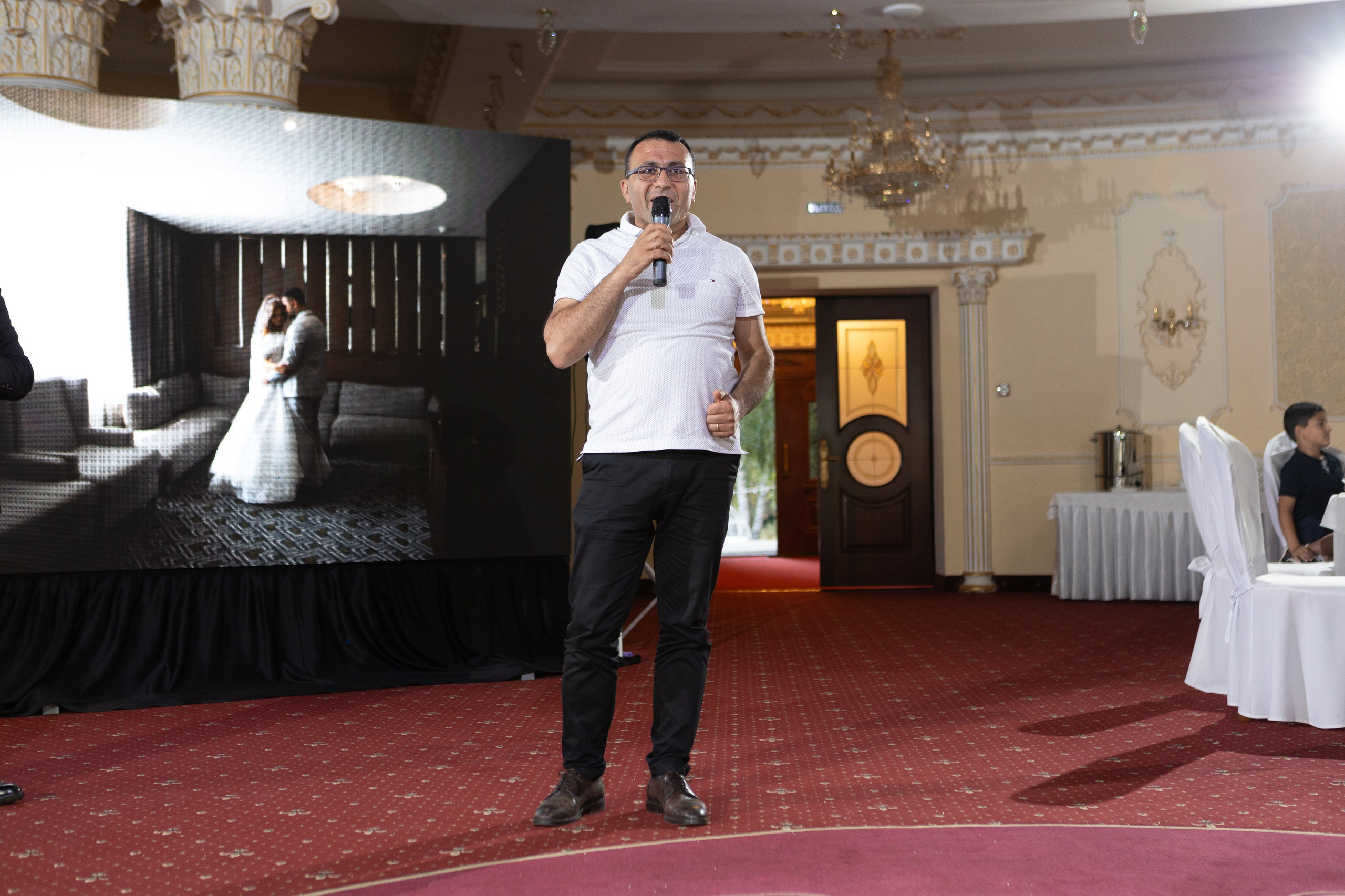 Свадебный фотограф Уфа — Руслан ГабдлисламовЖивые эмоции, красивые кадры, воспоминания на всю жизнь.Работаю по всей Республике Башкортоста. Свадебный фотограф Уфа Руслан Габдлисламов