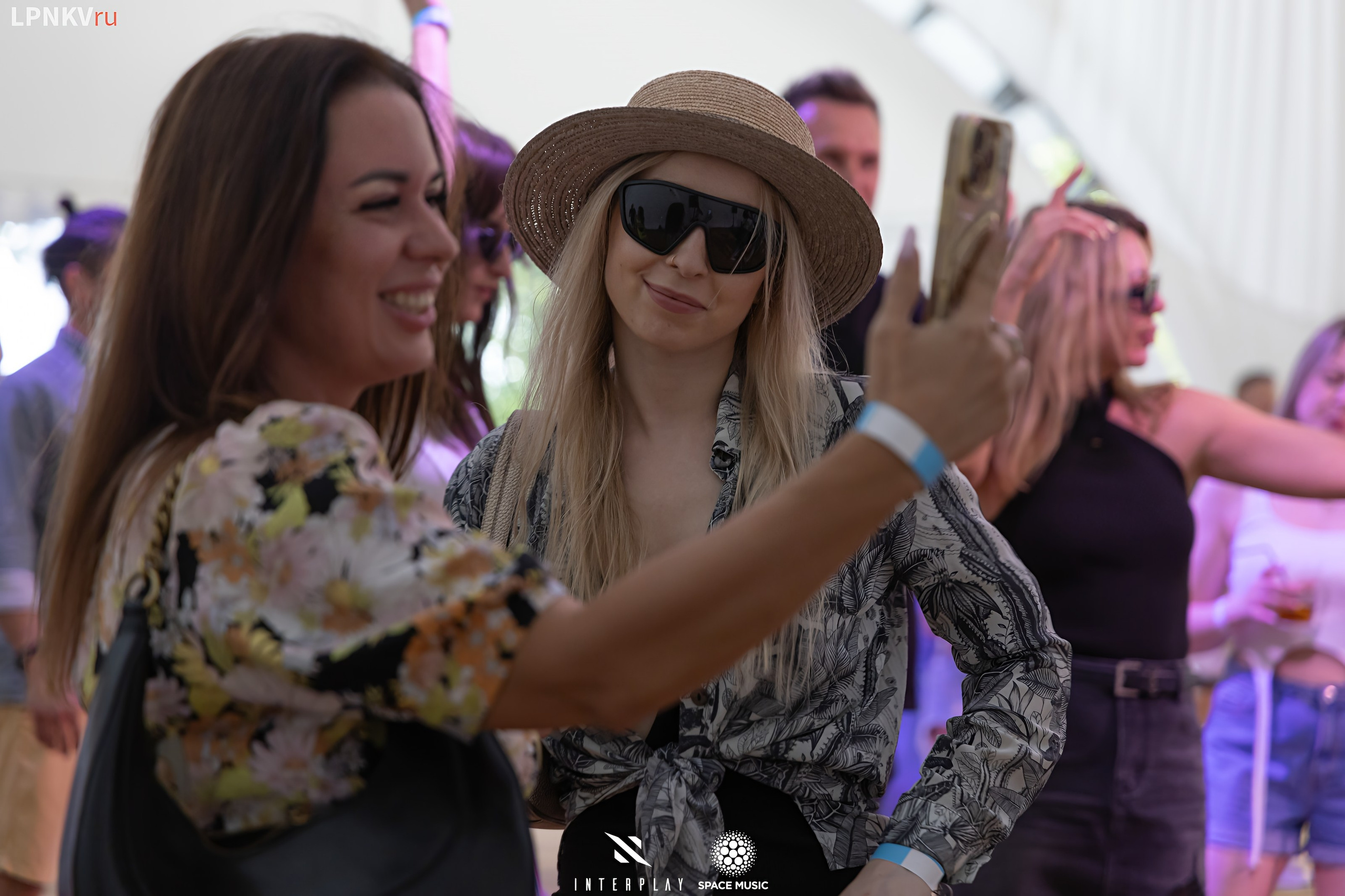 Interplay. Репортажный фотограф в Москве