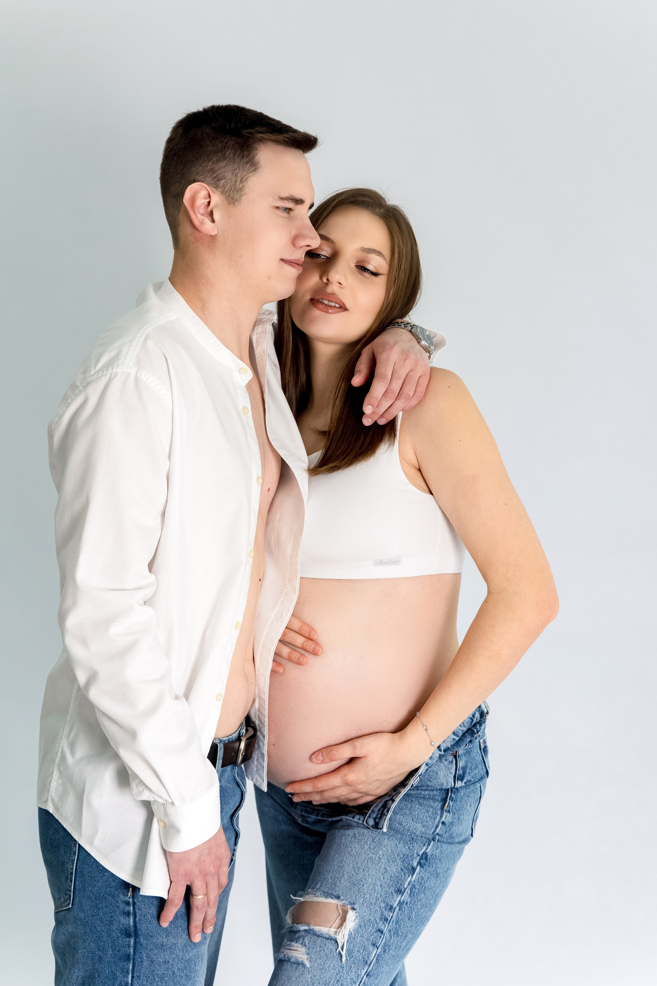 Студийная съёмка беременности. Свадебный и семейный фотограф в Каспийске Алёна Нурмагомедова