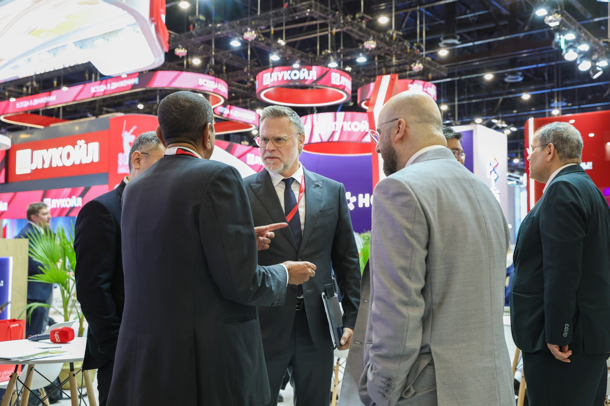 Стенд Королевства Бахрейн на ПМЭФ 2025. Фотограф Дарья Попова