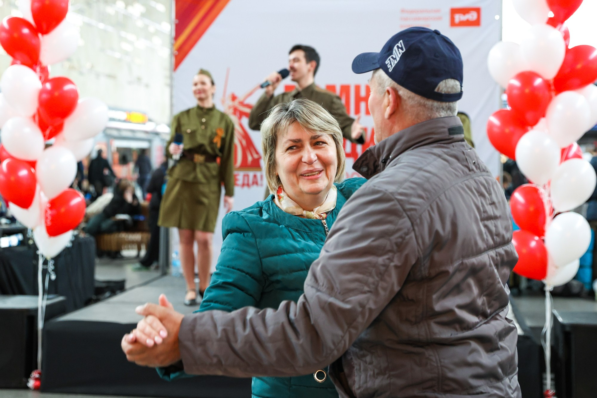 Концерт к 9 мая на Московском вокзале. Фотограф Дарья Попова