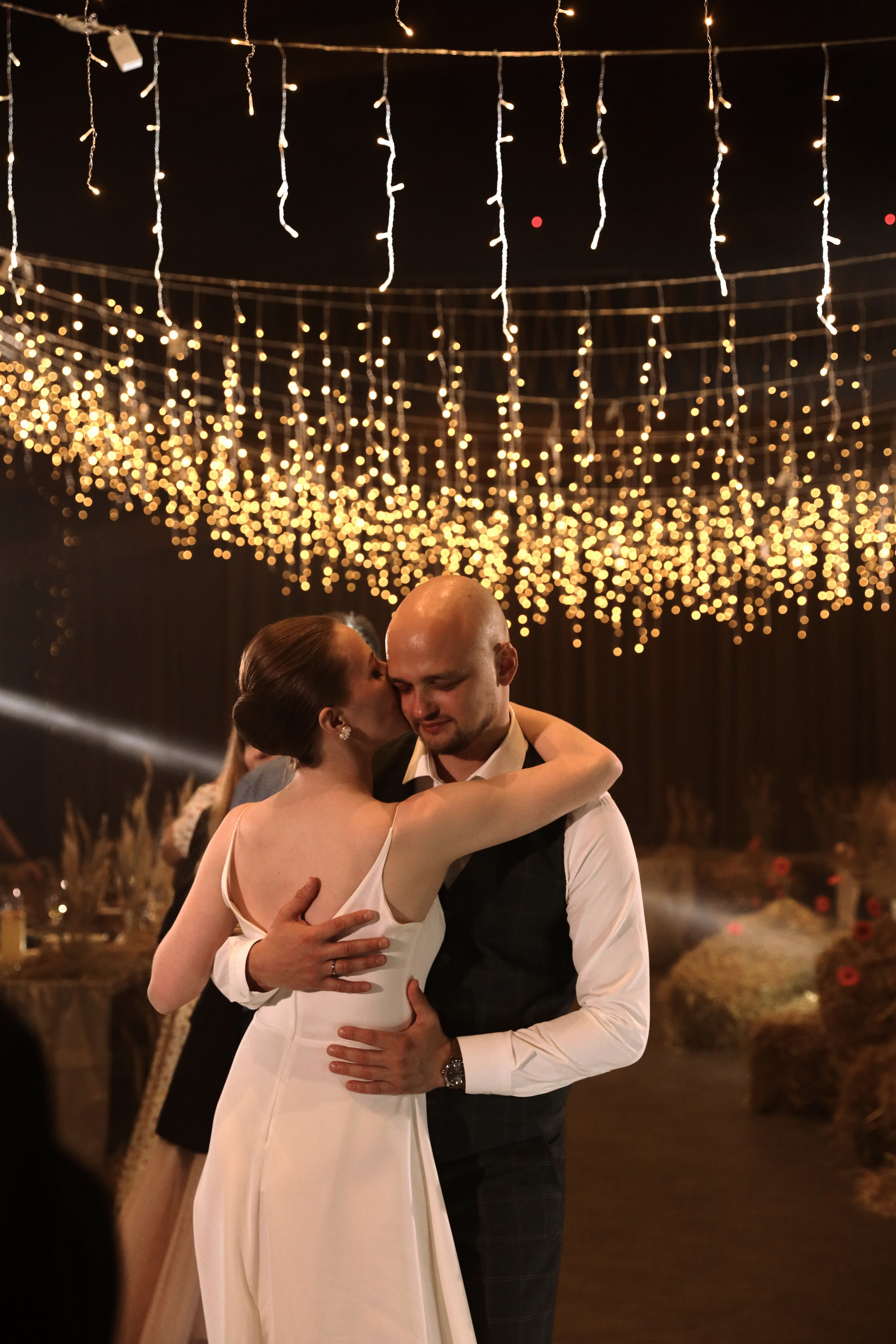 I & E. Anastasia Jes