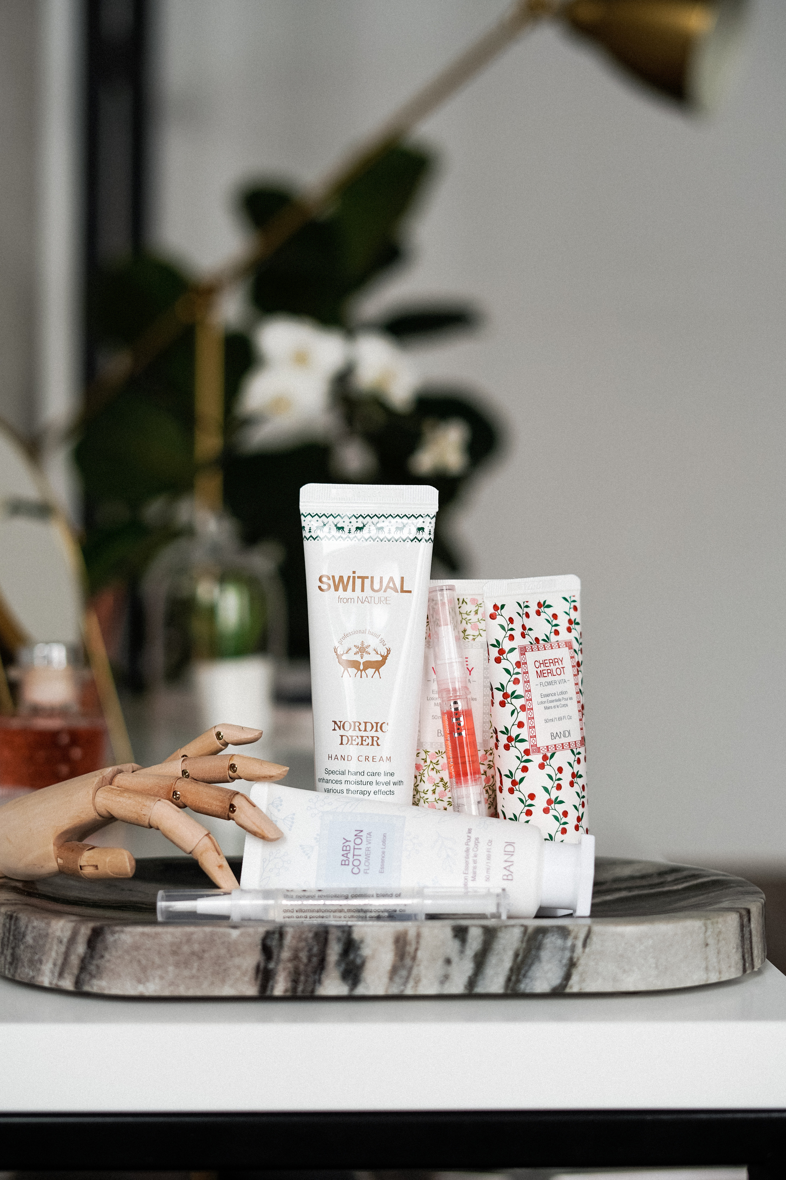 Контент для мастера маникюра Геленджик. VISUAL ARTIST · KRONGAUZ ANASTASIA