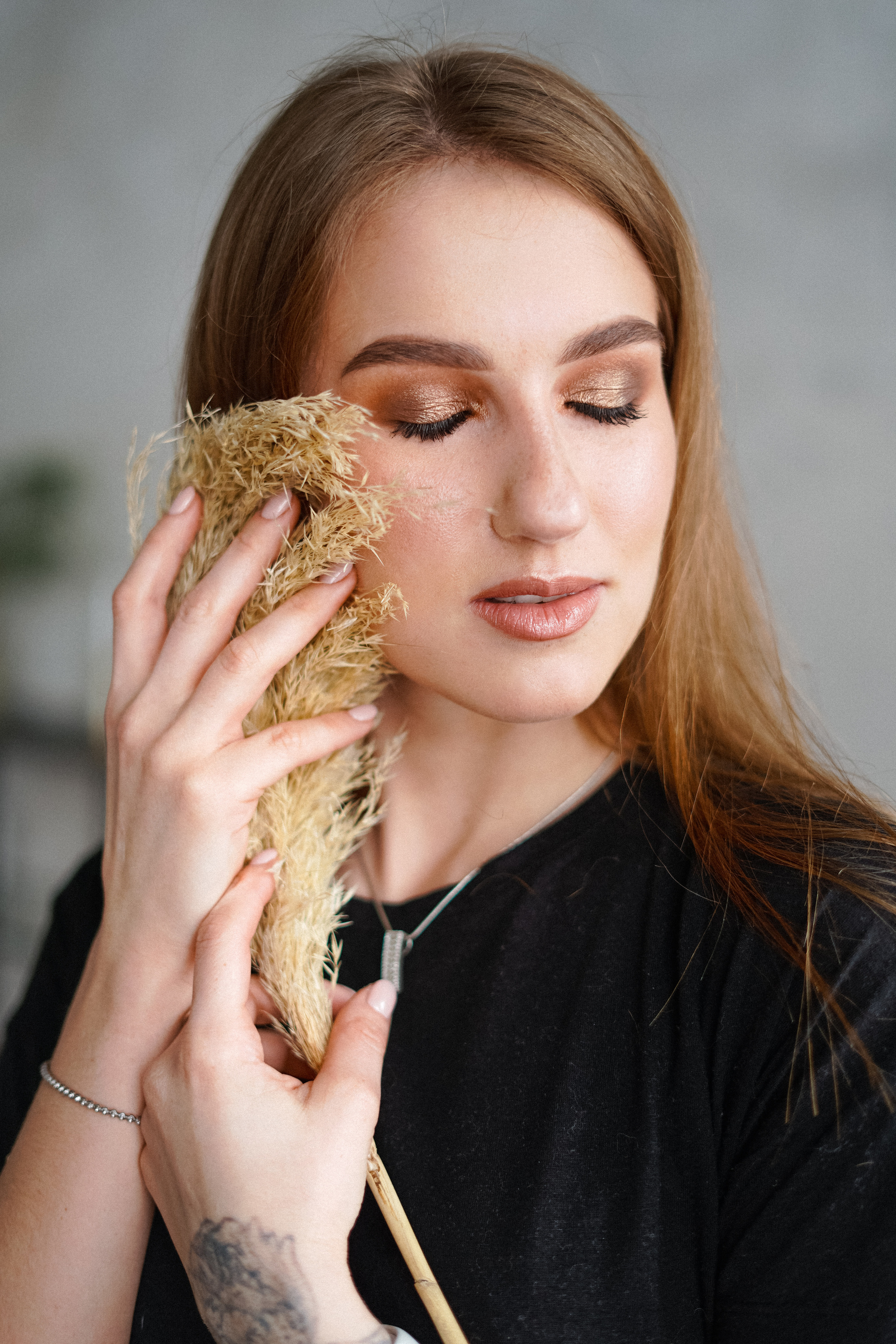 Контент для мастера маникюра Геленджик. VISUAL ARTIST · KRONGAUZ ANASTASIA