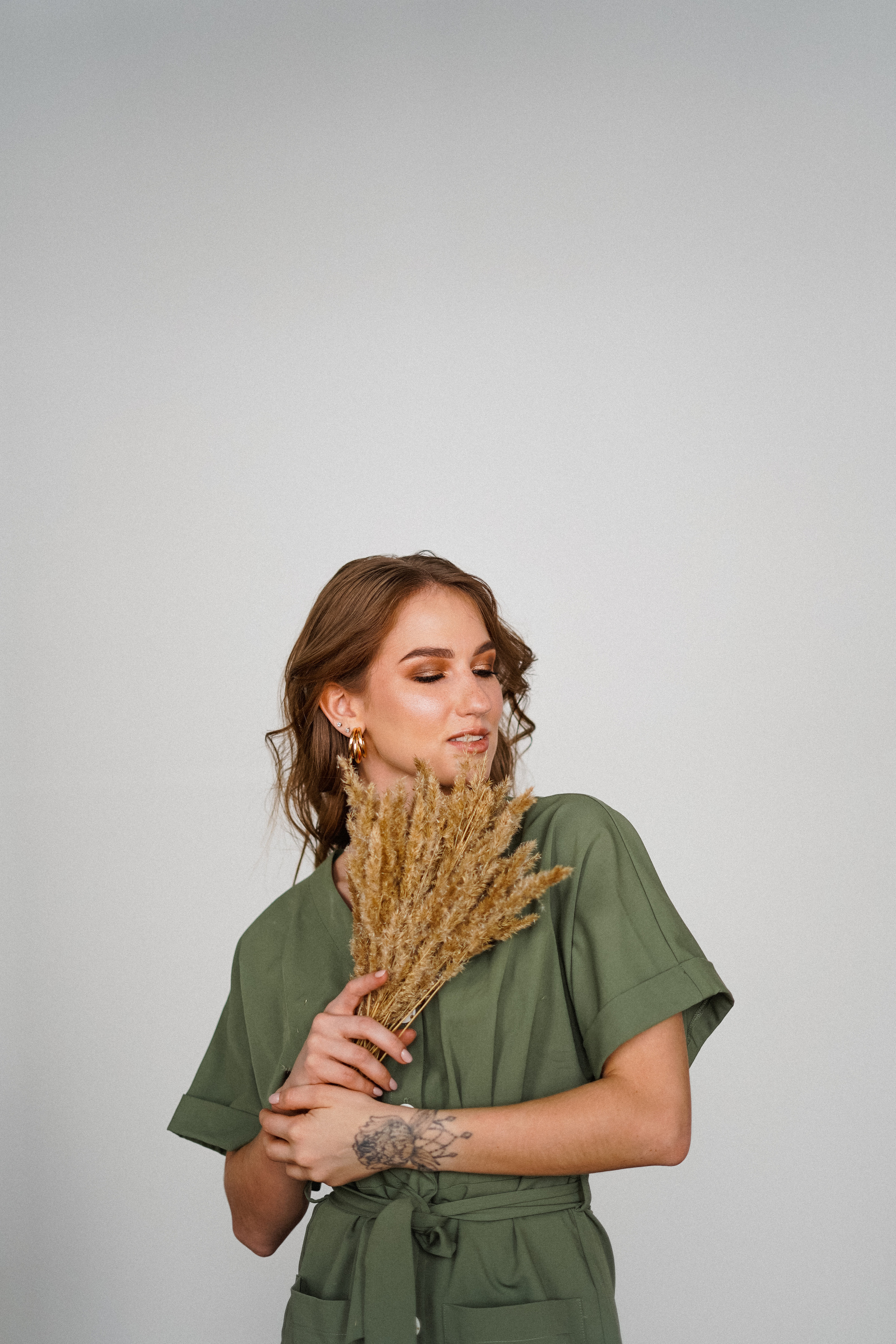 Контент для мастера маникюра Геленджик. VISUAL ARTIST · KRONGAUZ ANASTASIA