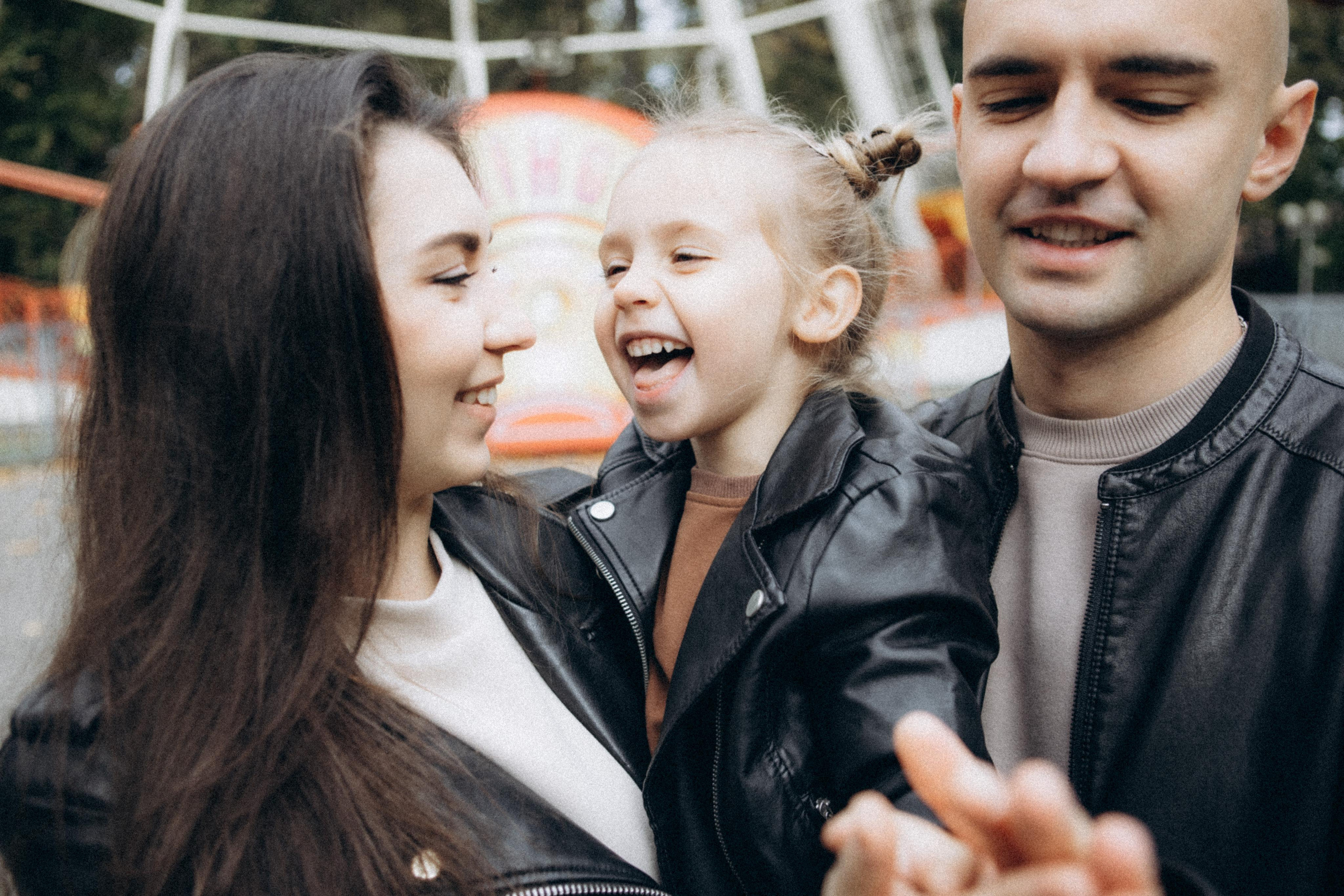 Дима Лена и Афина. Свадебный фотограф Роман Медведев , Минск, Беларусь