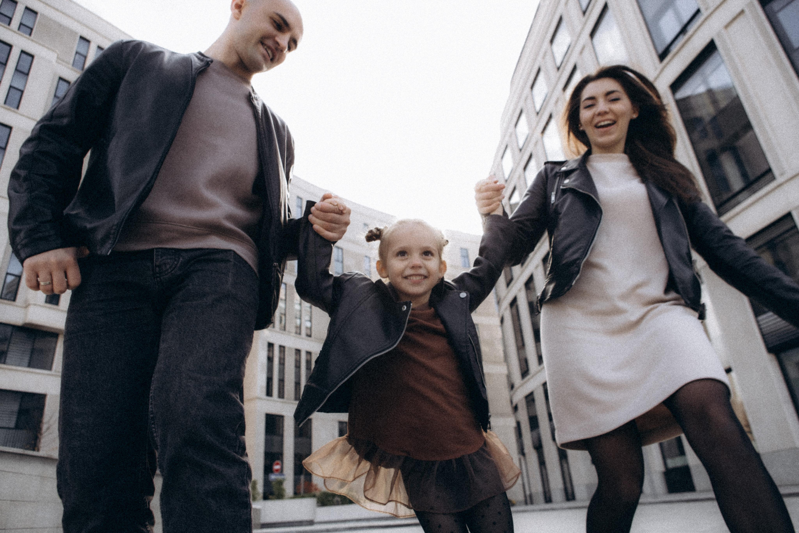 Дима Лена и Афина. Свадебный фотограф Роман Медведев , Минск, Беларусь