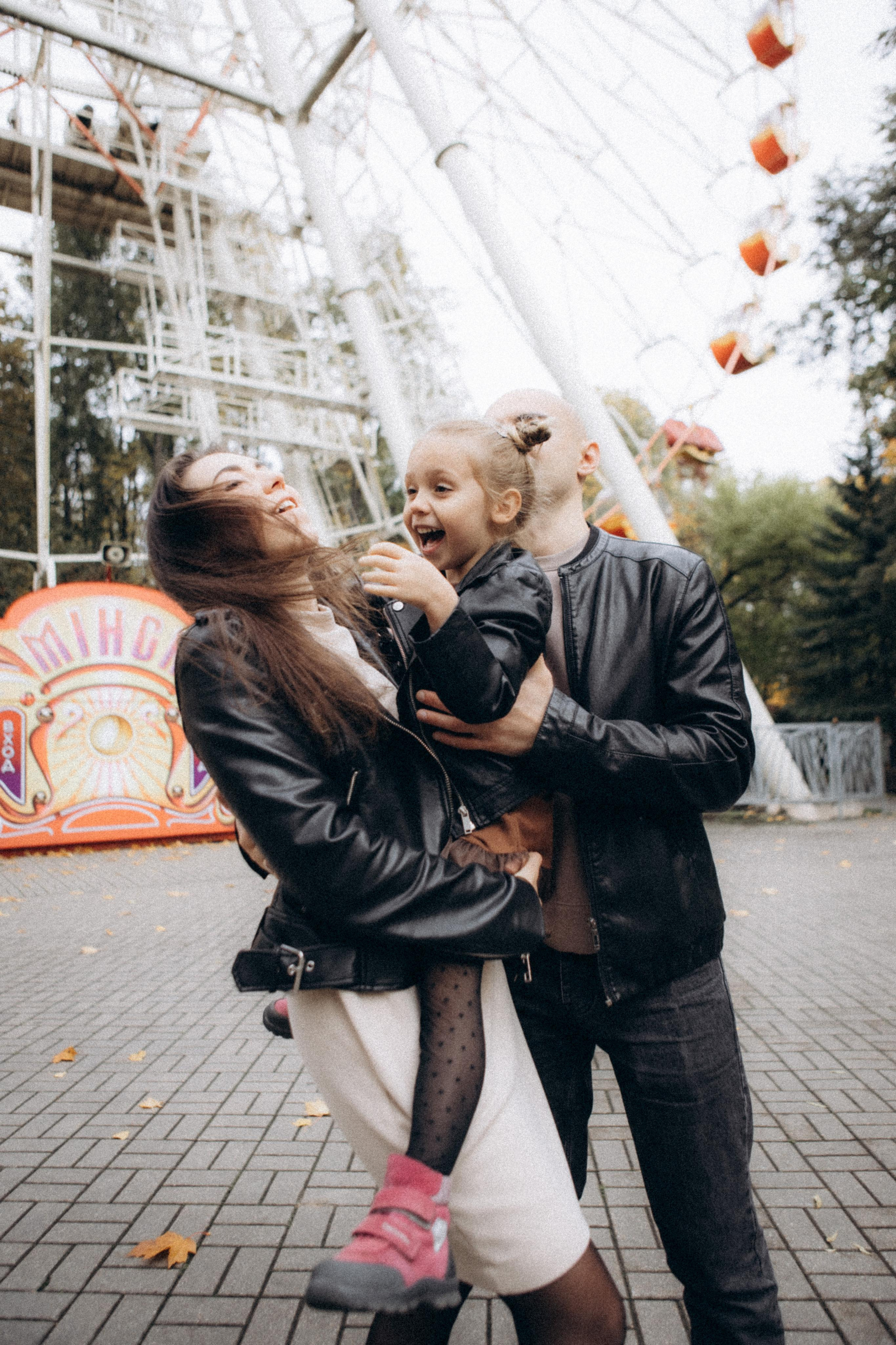 Дима Лена и Афина. Свадебный фотограф Роман Медведев , Минск, Беларусь