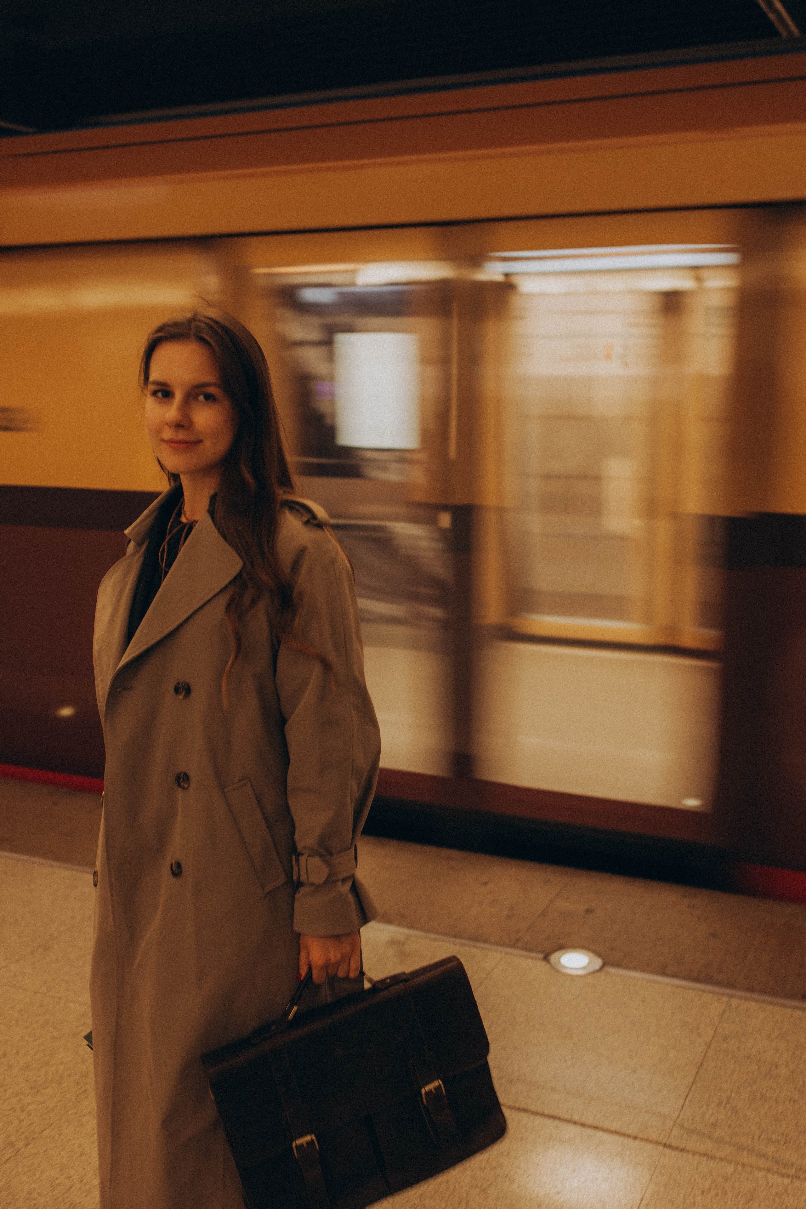 Ирина лесная библиотека. Фотограф lifestylе в Москве Пшеничная Анастасия