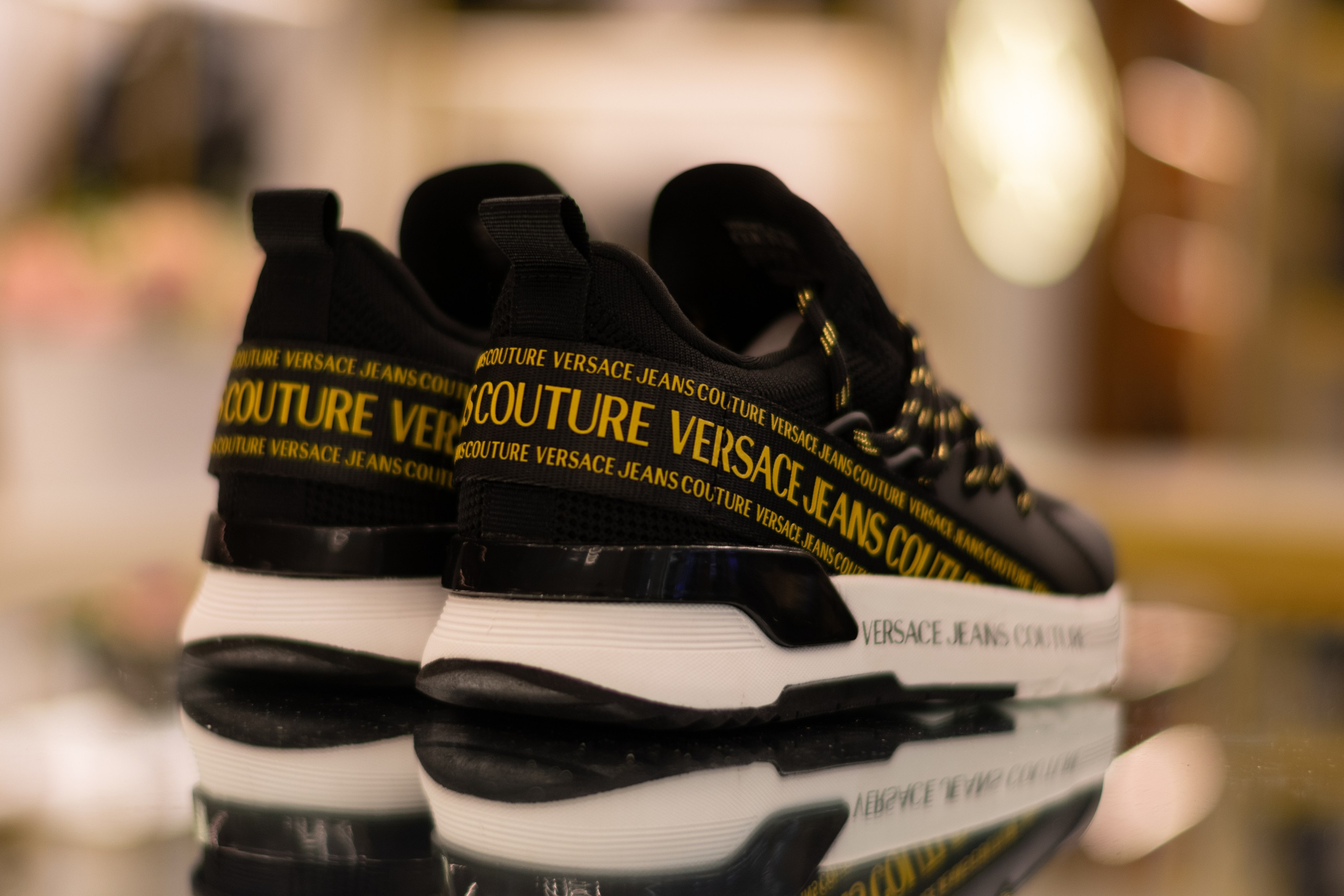 Для организаций. Предметная фотосессия для обувного магазина Capsula. Фотограф/видеограф Богдан Голованов