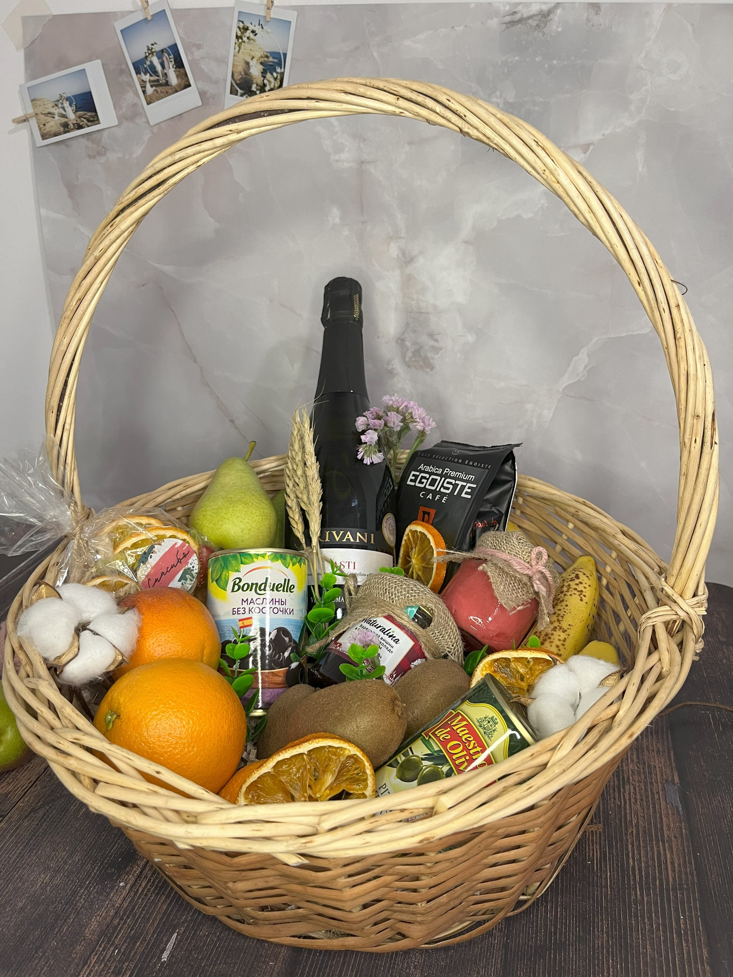 Подарочные корзины москва