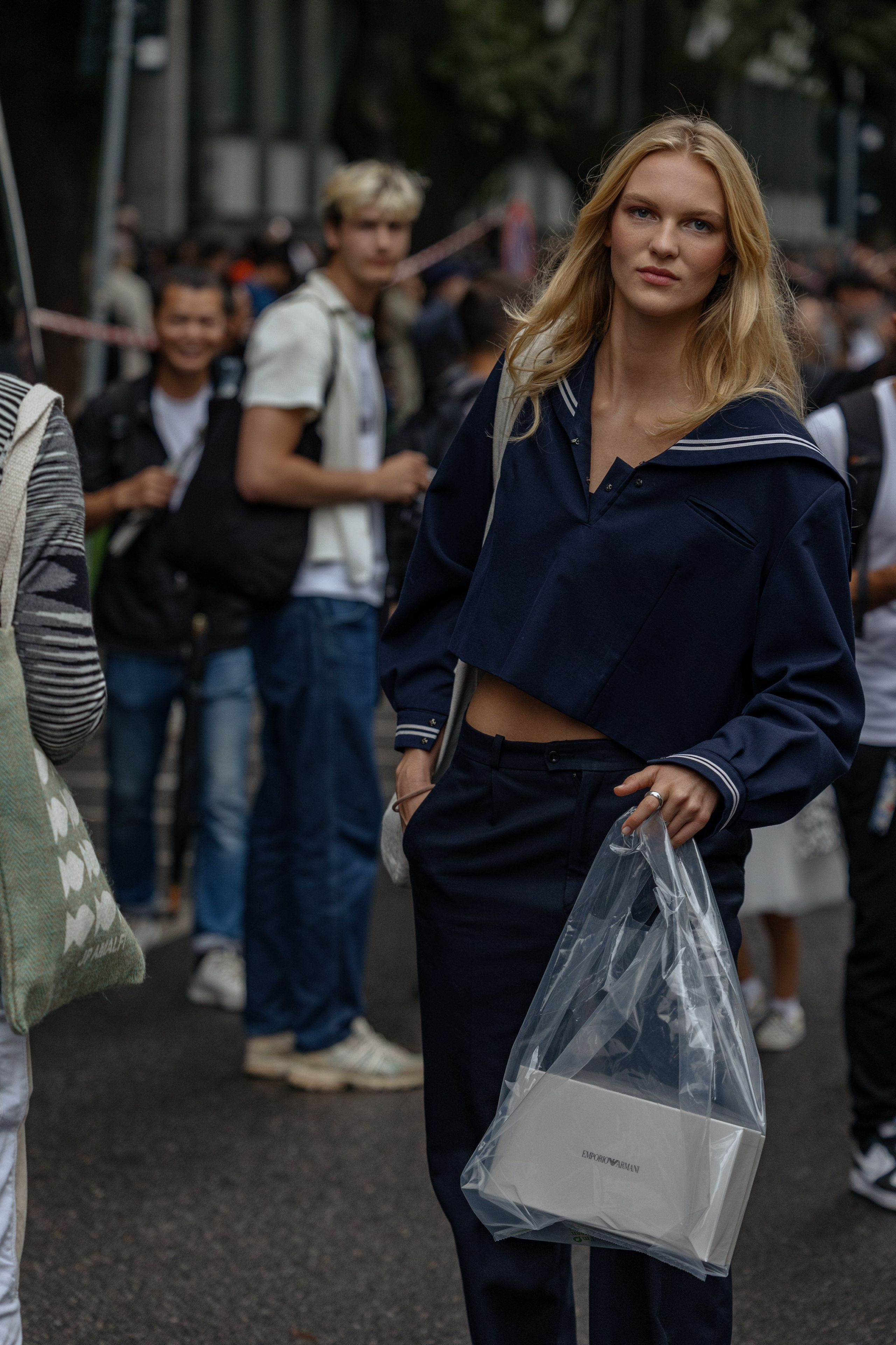 MFW SPRING/SUMMER 2024 EMPORIO ARMANI. Photographer in Milan Ivan Goncharov