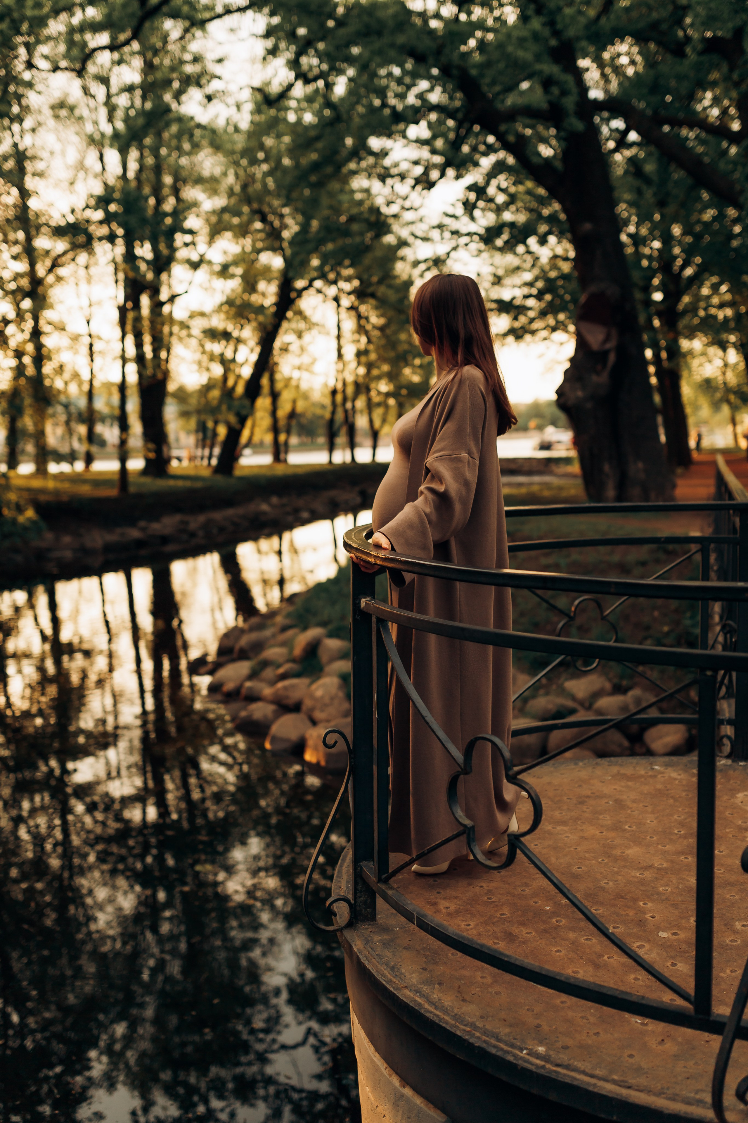 В ожидании: прогулка в парке. Фотограф Санкт-Петербург Князева Елизавета