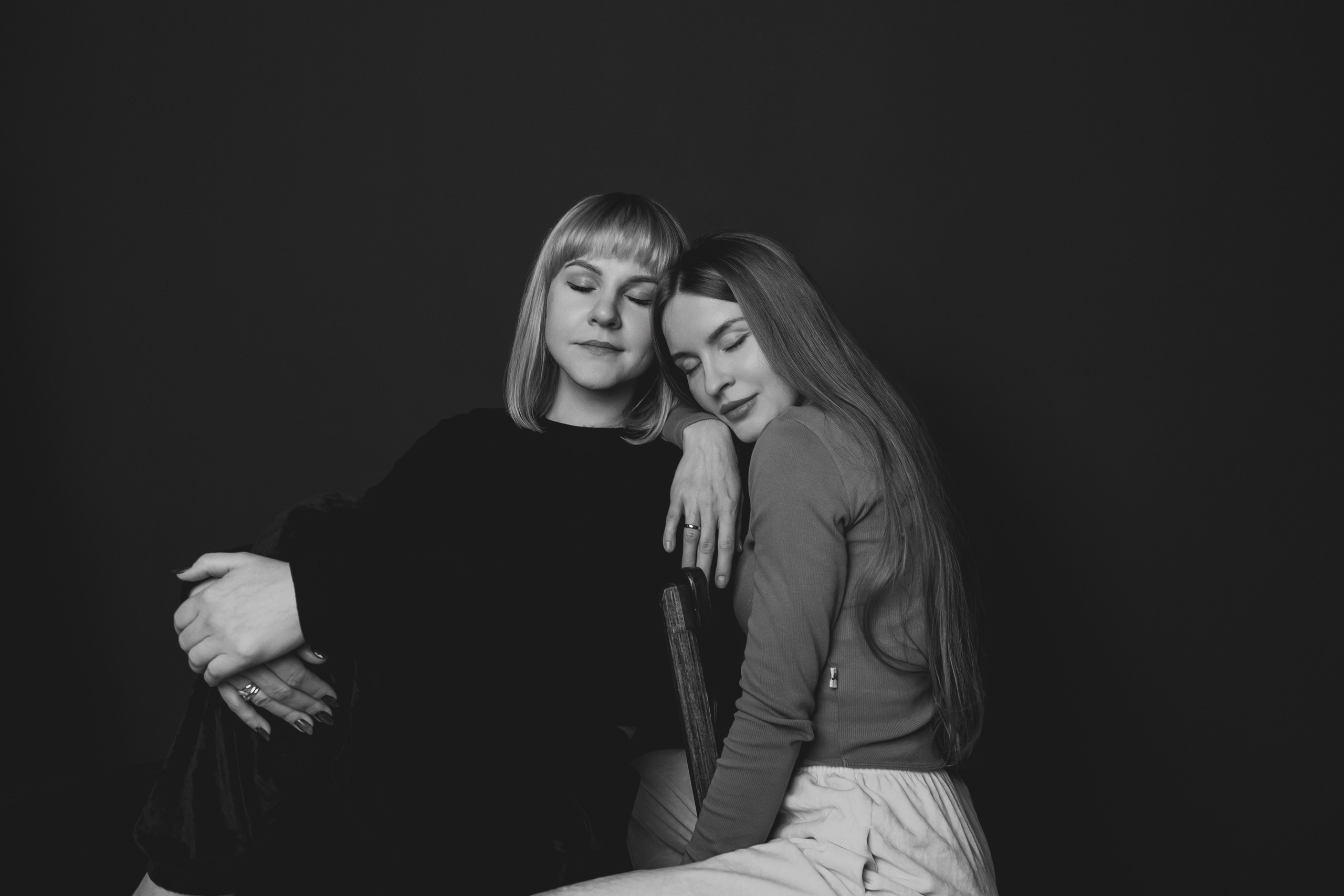 Сестры.Даша и Настя