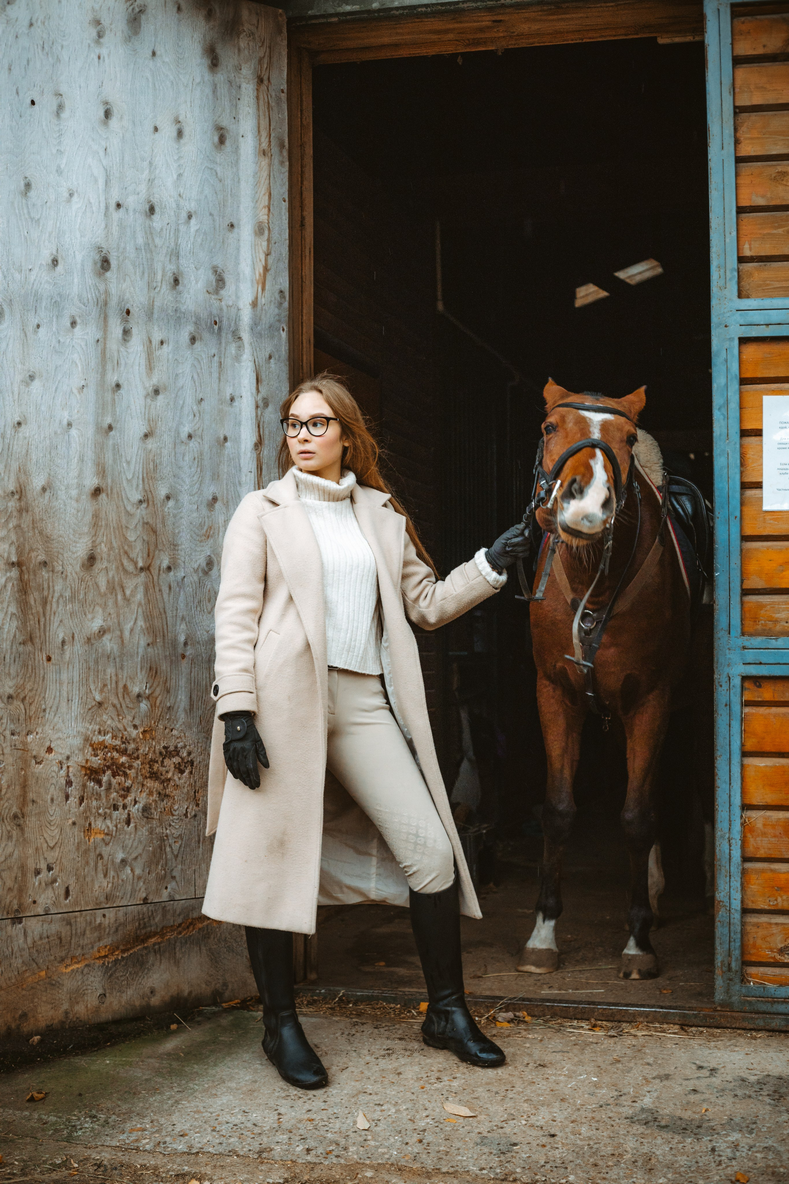 Фотосъемка Кристины в конном комплексе. Выпускные альбомы в Серпухове