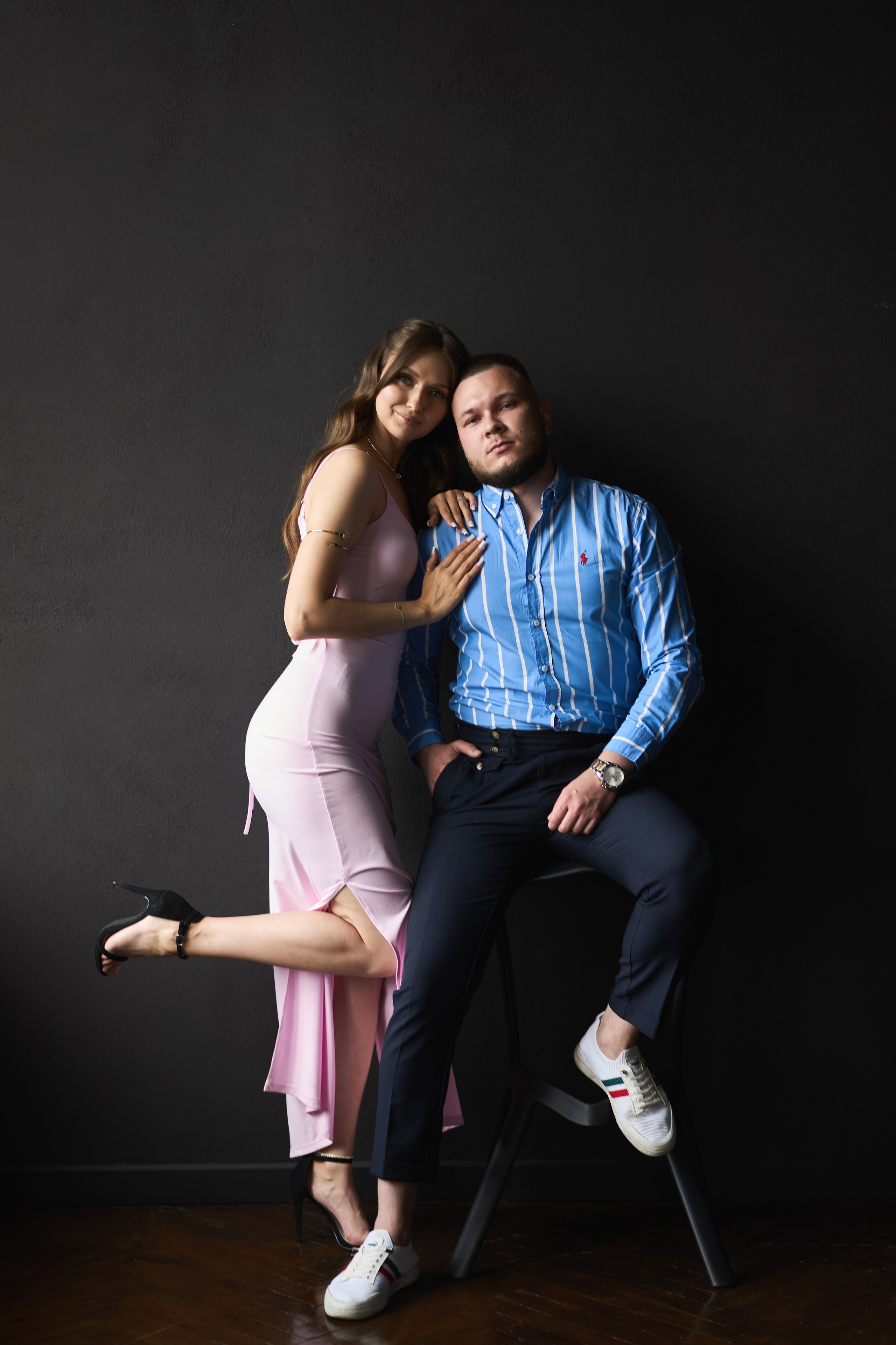 Фотосессия пары в студии. Фотограф Екатеринбург Кокшарова Александра