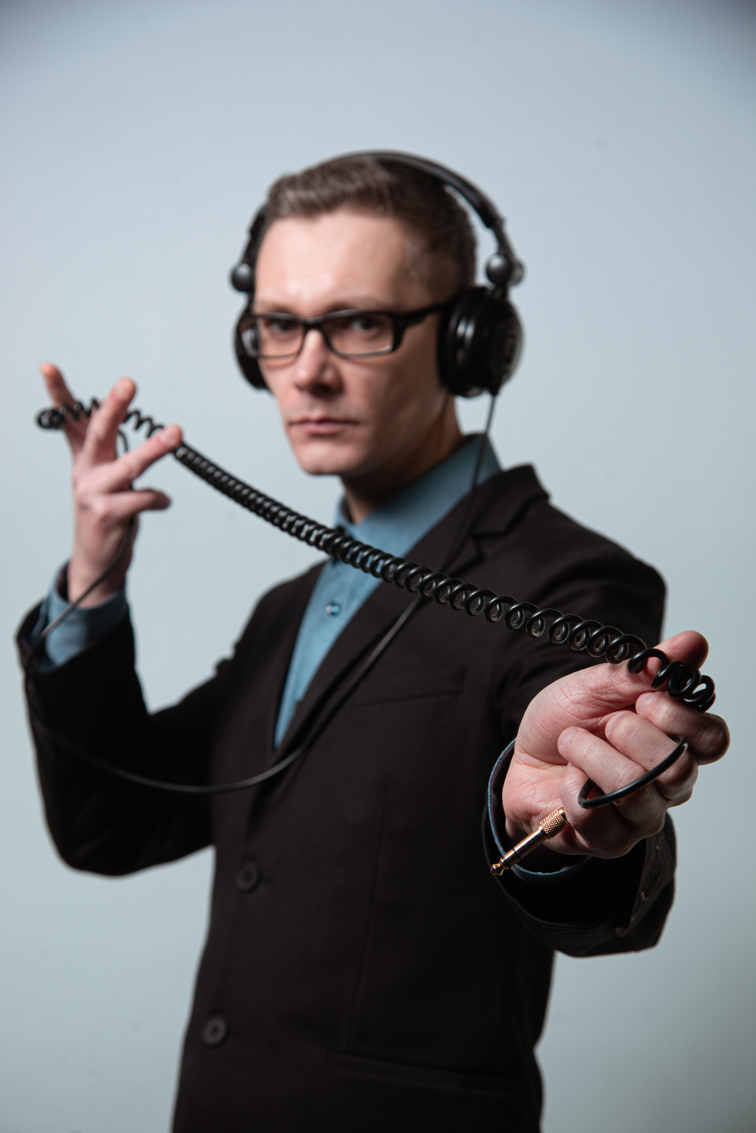 Мужской портрет Виниловые сказы. Екатеринбург. Фотограф Паткиевич Евгений