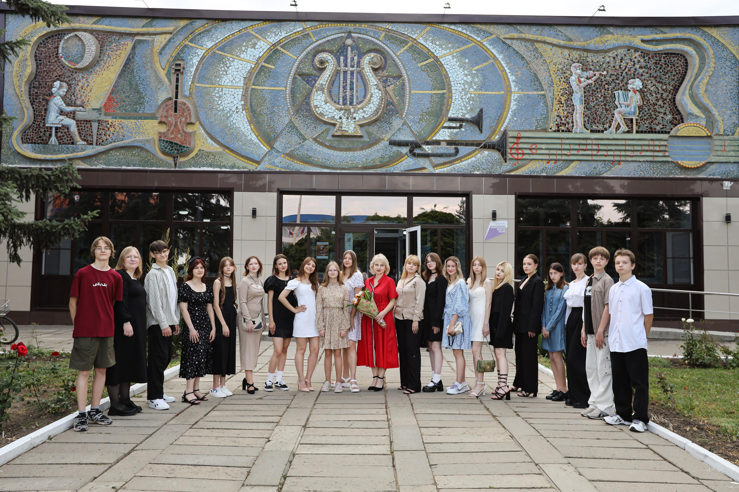 Художники. Фотограф каневская видеограф свадьба рысинова ольга @orysinova