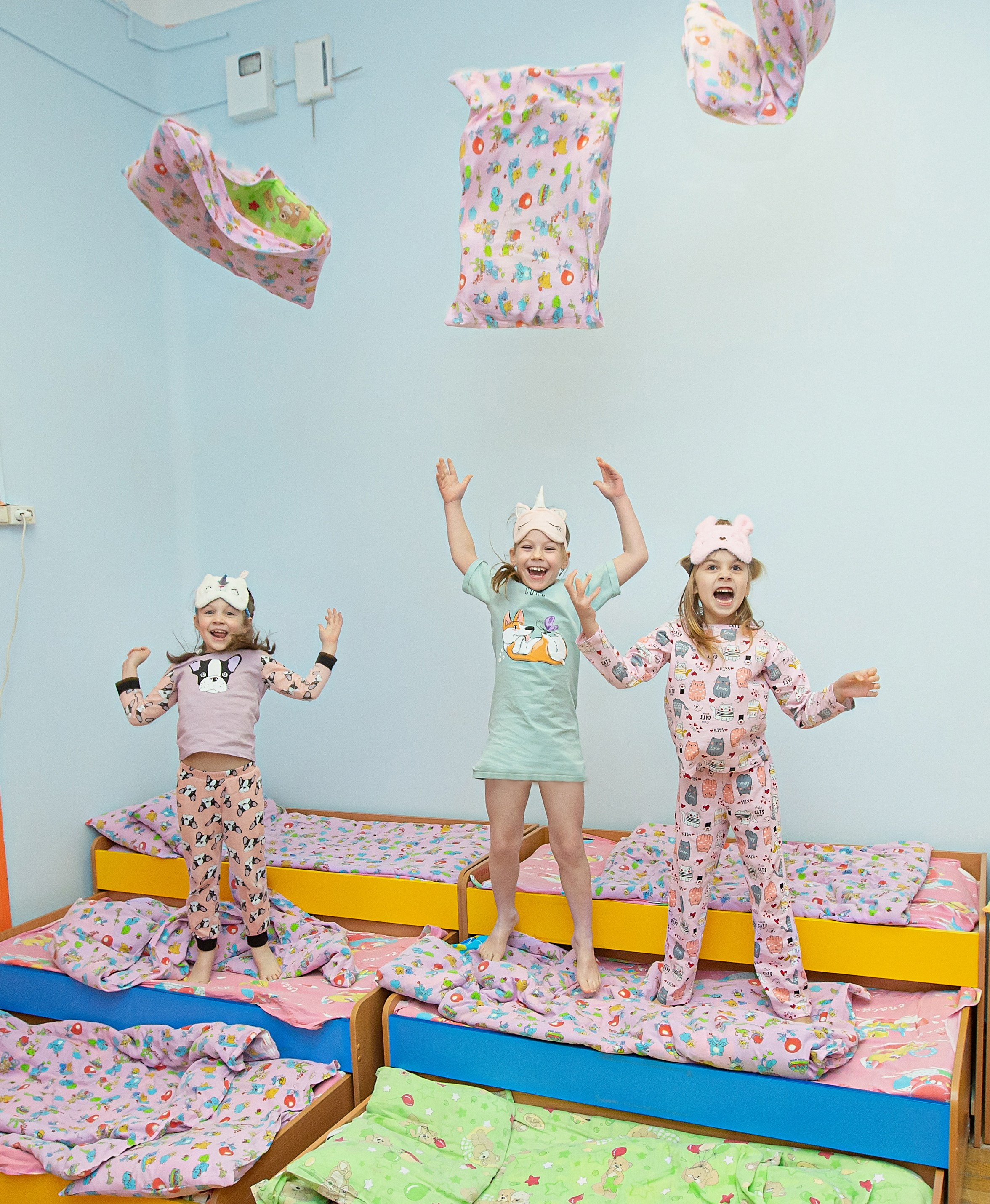 Спальня в детском саду. Свадебный, семейный, детский фотограф в Санкт-Петербурге