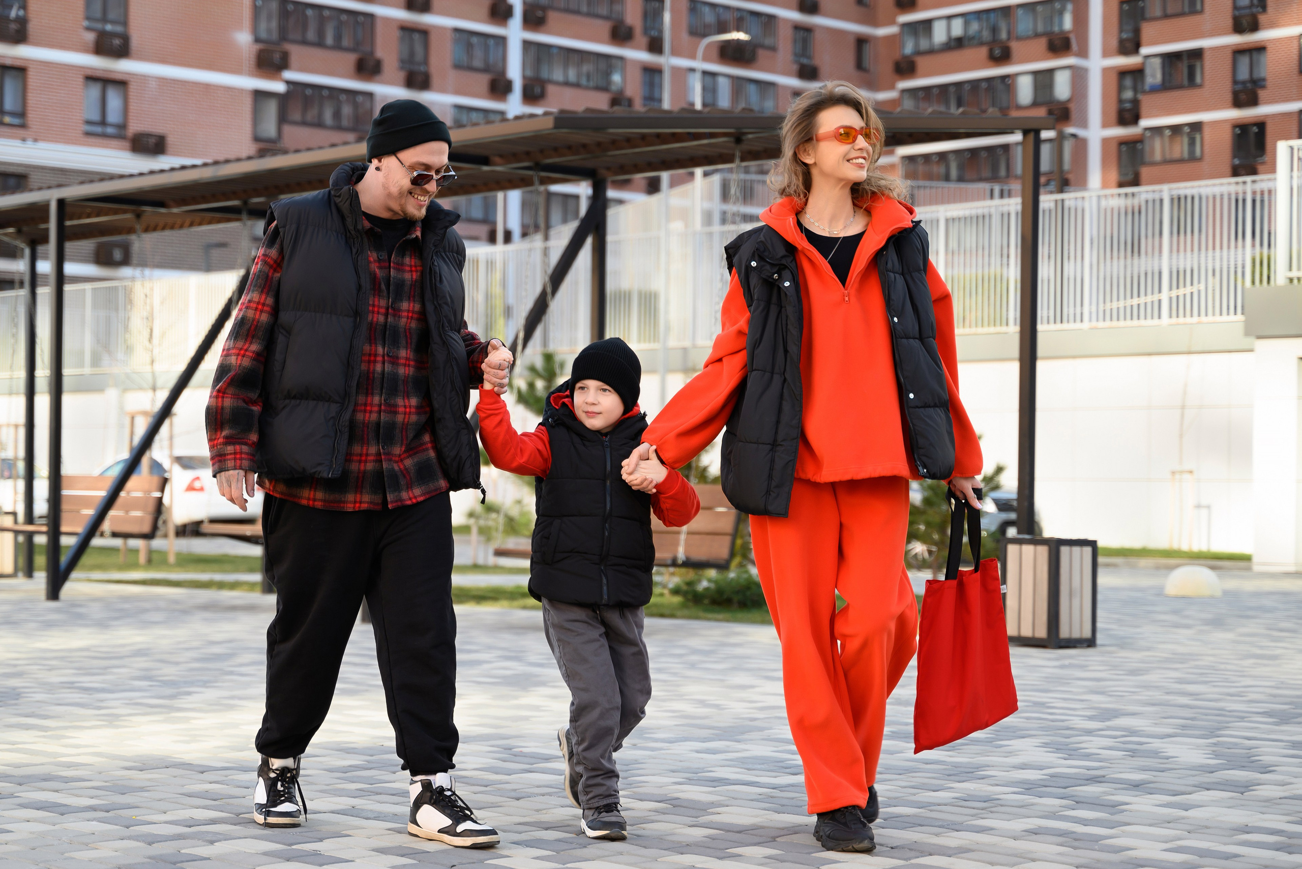 Яркая и эмоциональная семейная фотосессия в Краснодаре.