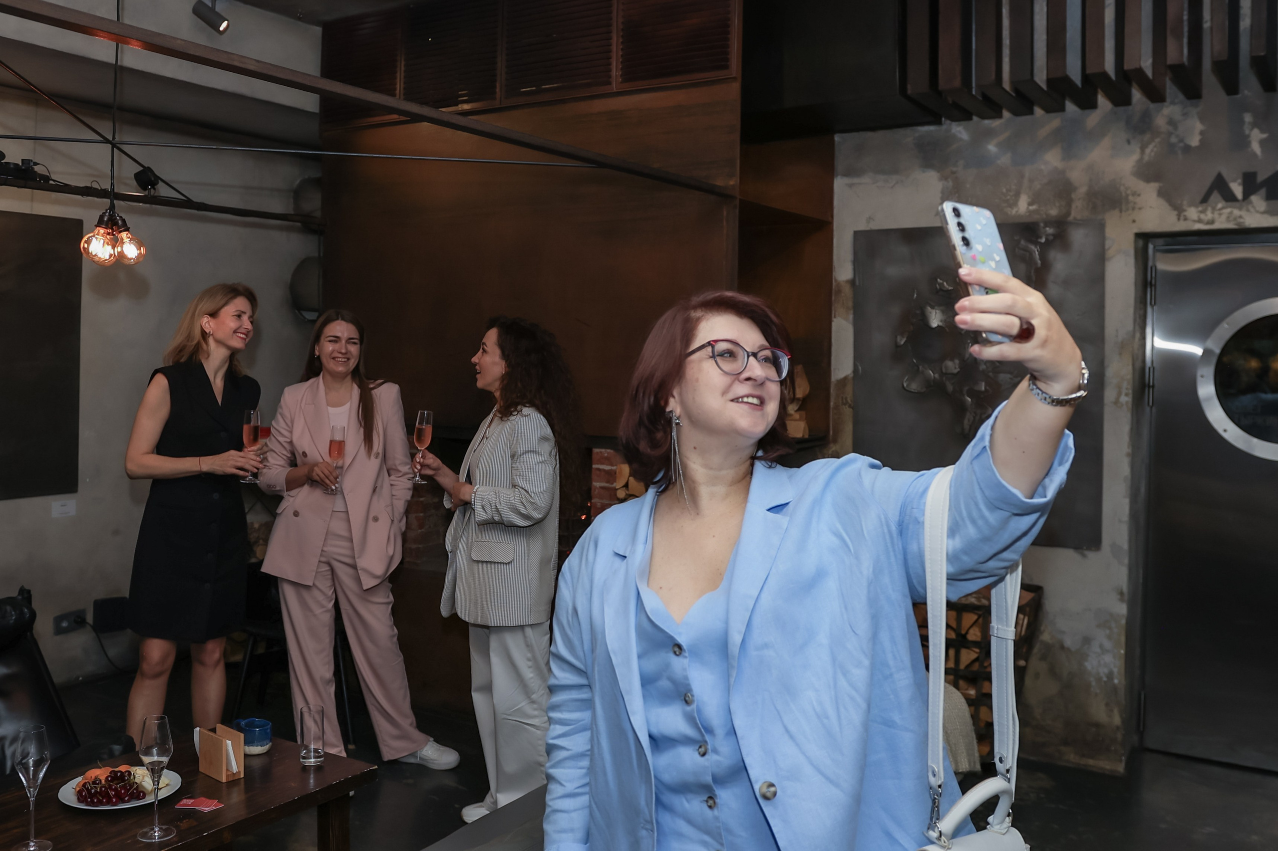 Репортаж с интерактивной встречи в MYS Boutique Hotel 5* (07.07.2026). Репортажный фотограф в Москве Екатерина Ремезова