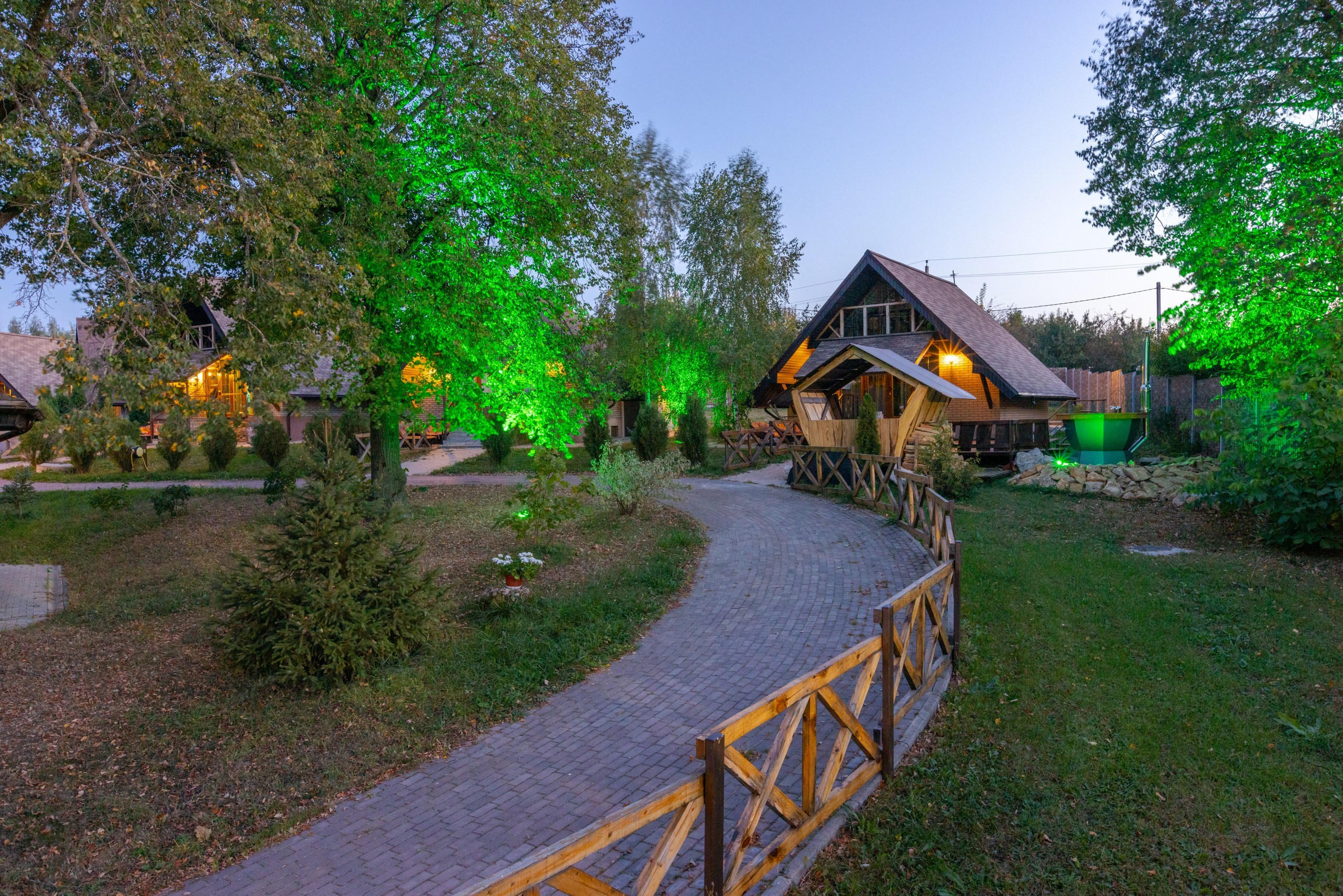 Большая Тросна вечером и новый бассейный комплекс. Фотограф в Туле Крупский АнДРей. Фотостудия «КАДР71» в Туле