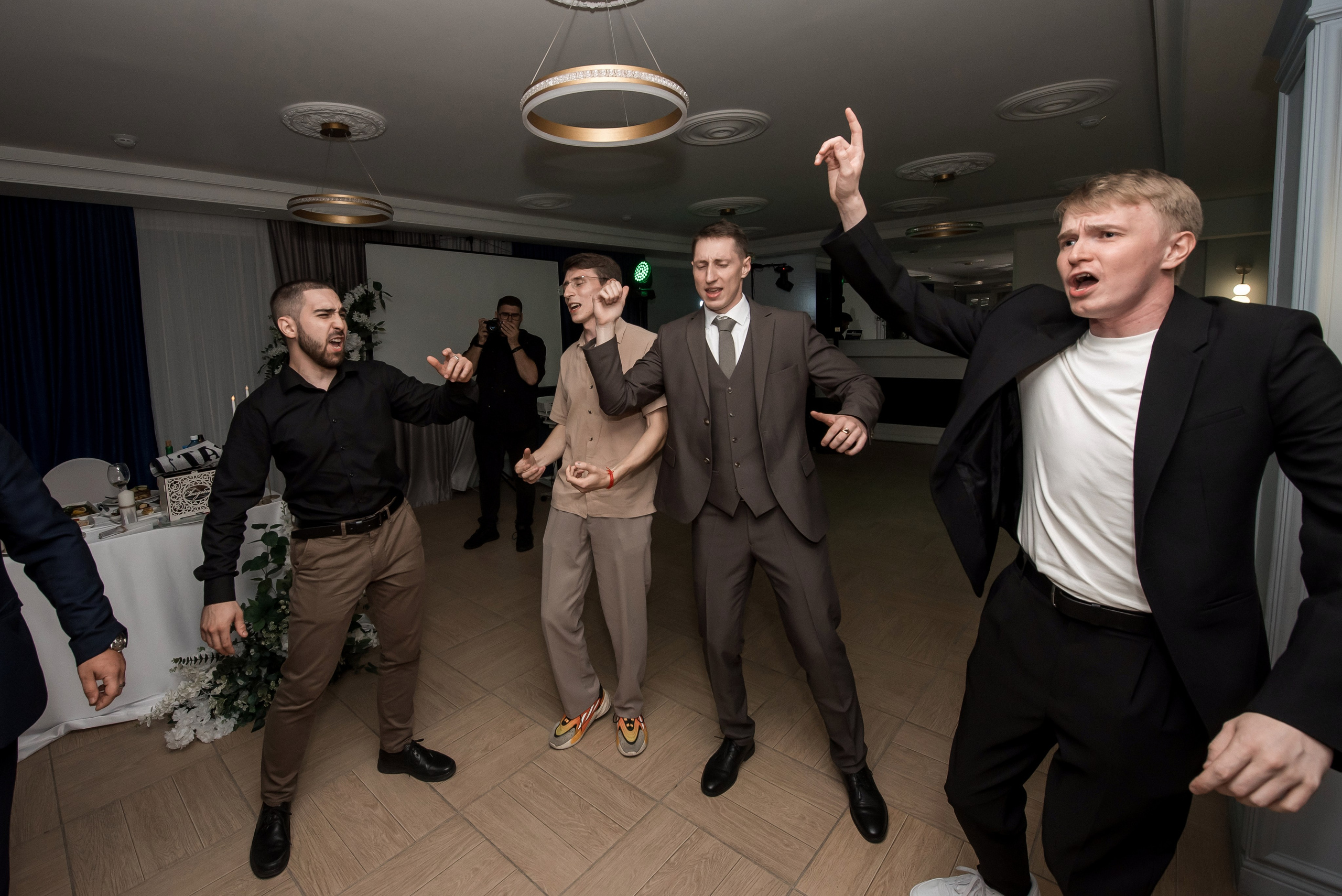 Егор и Елизавета 16.08.25. Свадебный фотограф в Новосибирске. Александра Верхушина