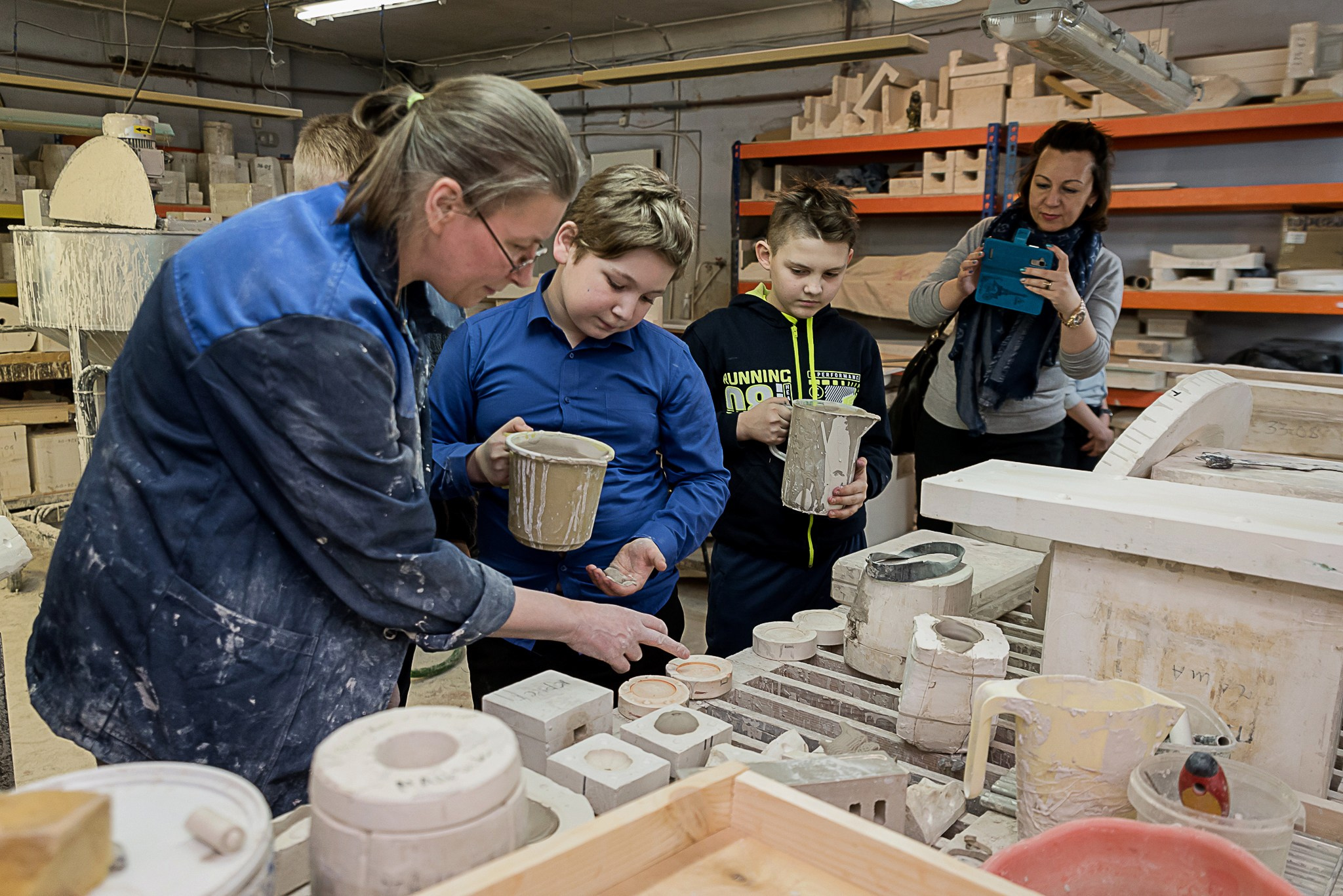 Экскурсия в цех по производству керамики. Свадебный и семейный фотограф из Санкт-Петербурга Климов Анатолий