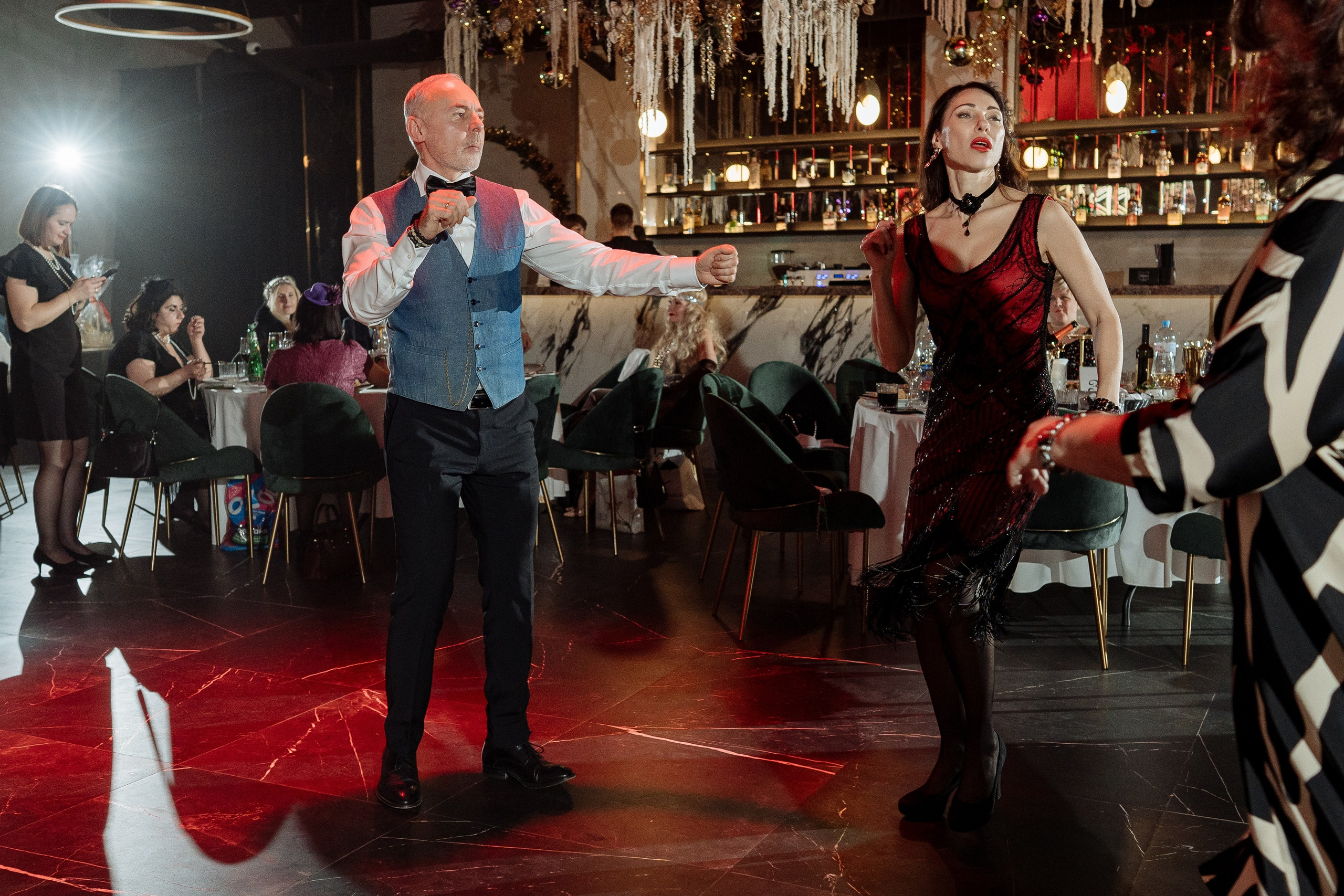 Альбион Тур