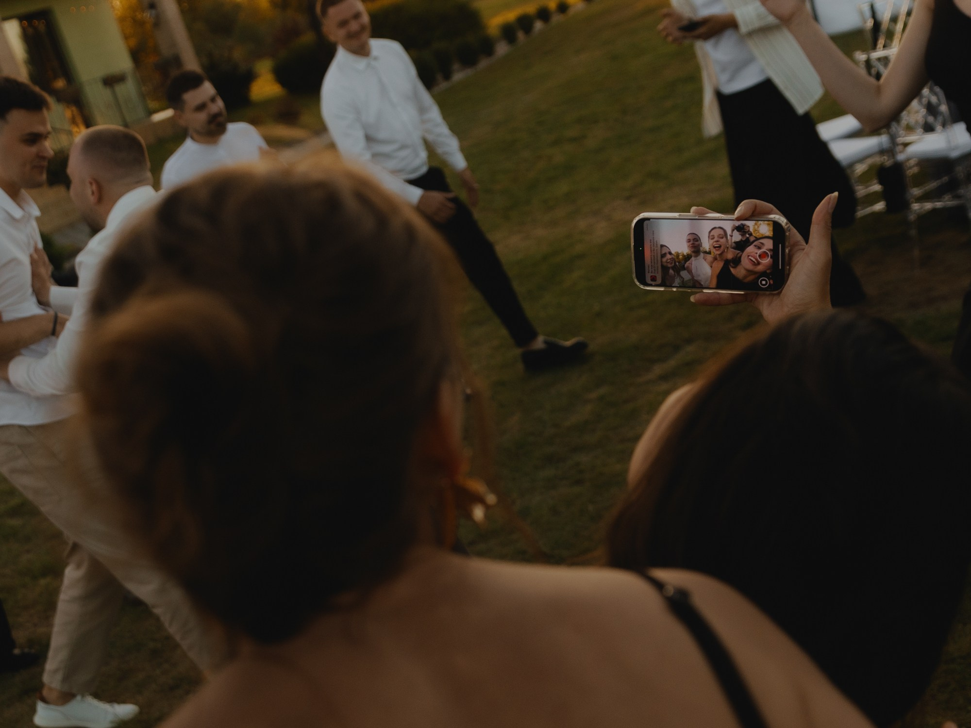 Лиза и Илья (полный день). Свадебные фотографы в Гомеле и Минске Сергей и Анастасия Фещенок