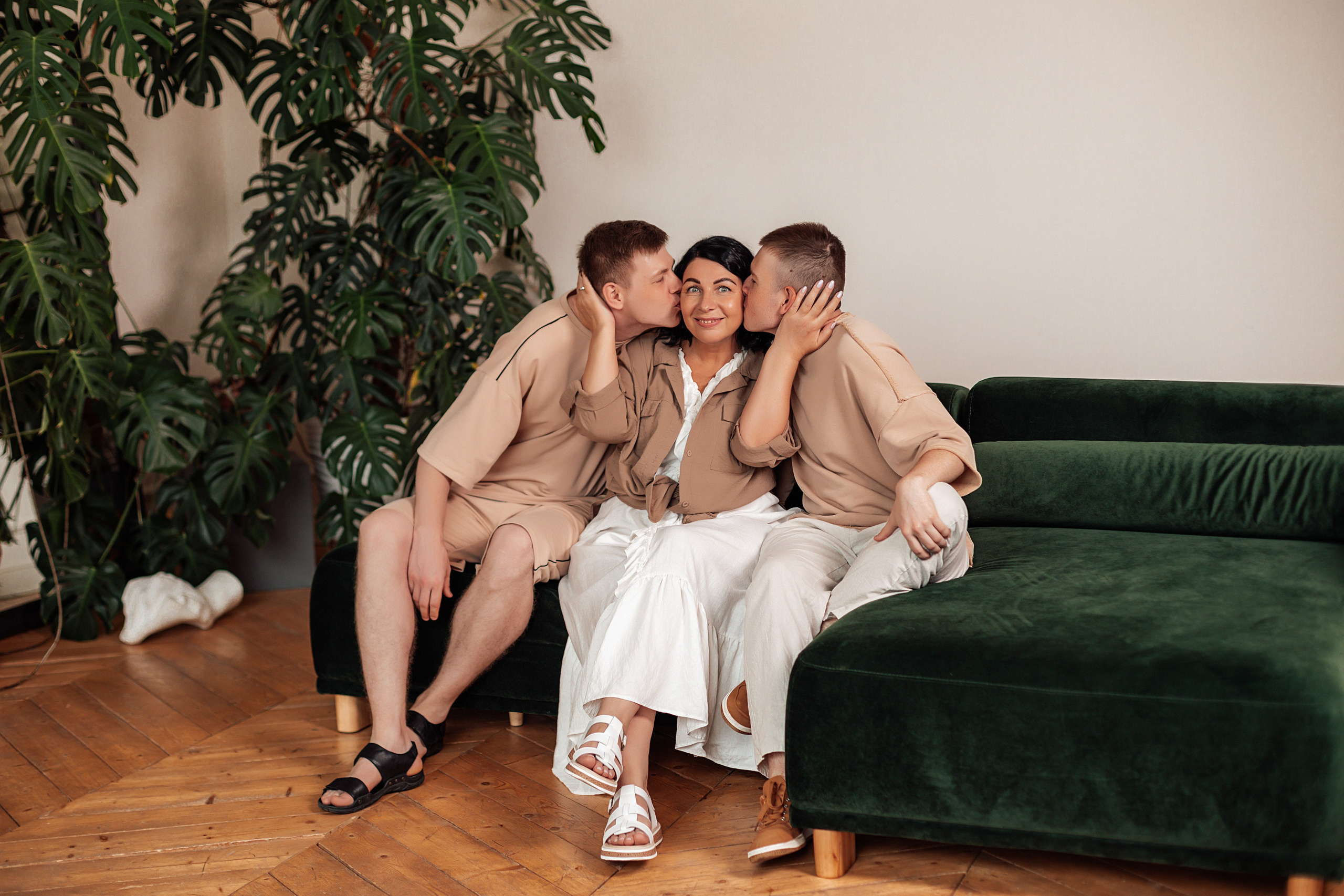 Три поколения. Свадебный и семейный фотограф/видеограф в Краснодаре Наталья Осинская